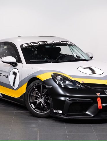 2019 Porsche 718 Cayman GT4 Clubsport