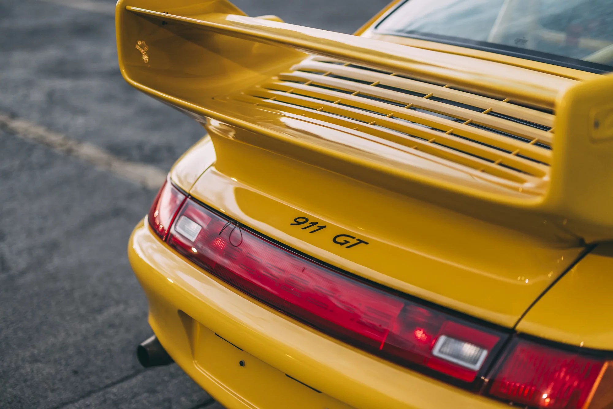 FOR SALE: 1996 Porsche 911 (993) GT2R