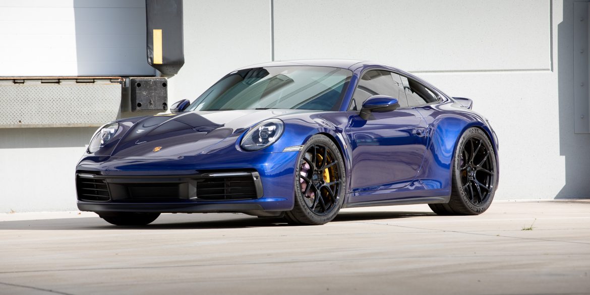 Flat 6 Motorsports Porsche 911 992 Carrera Build