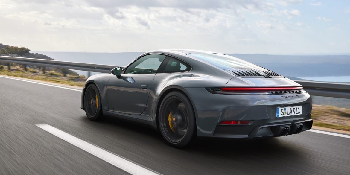Porsche 992.2 911 GTS T-Hybrid