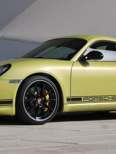 Porsche 987 Cayman R