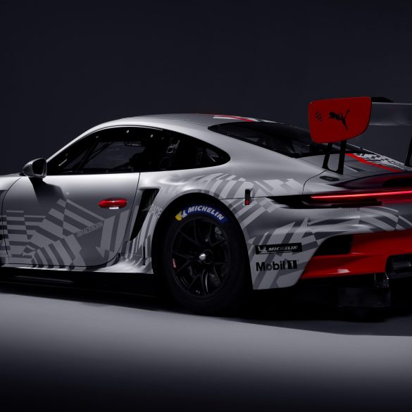 911 R992 Porsche 911 GT3 R (992.2) (2026 - Present) - Pictures & Gallery