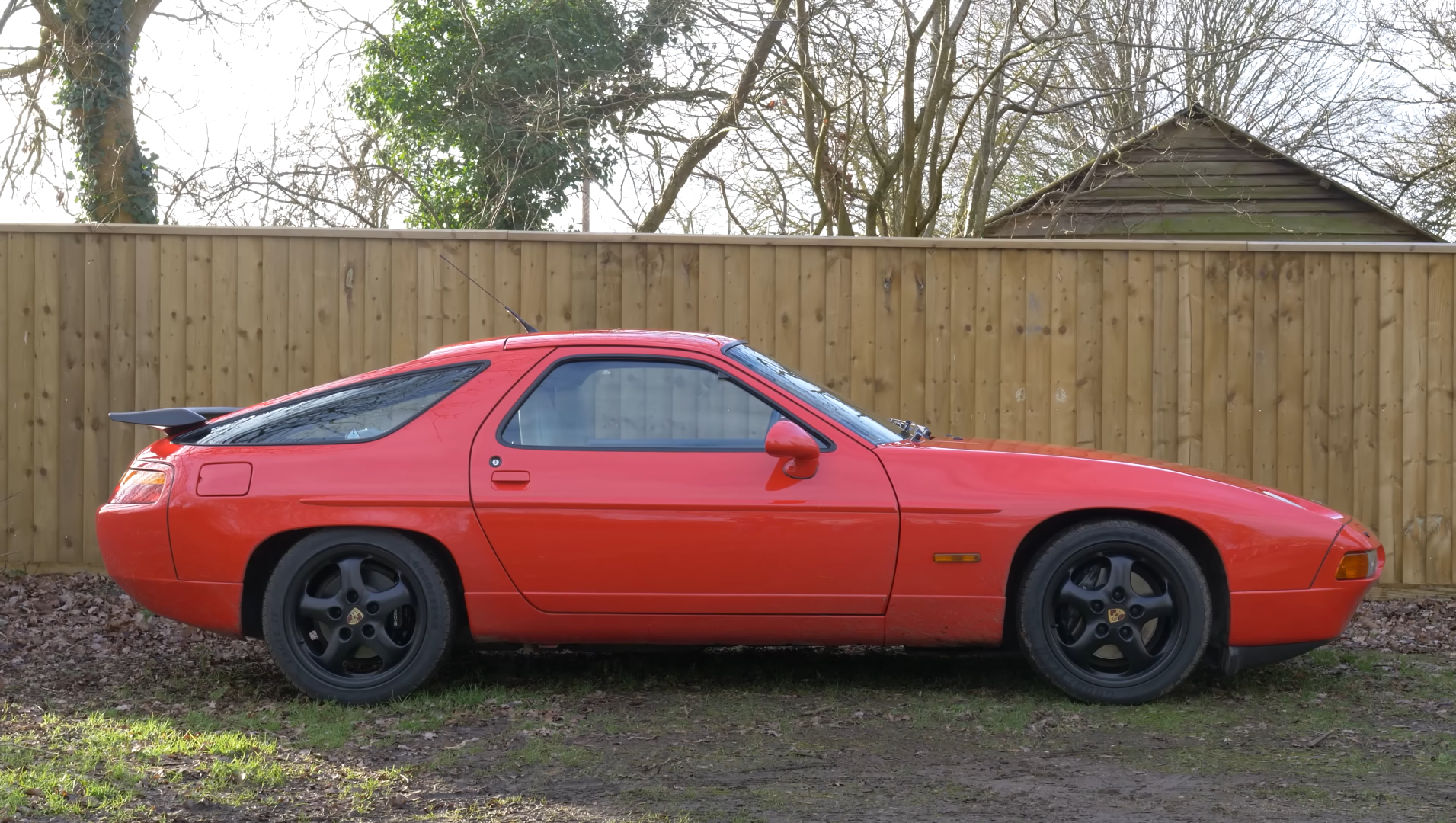 VIDEO Driving The 1991 Porsche 928 GT