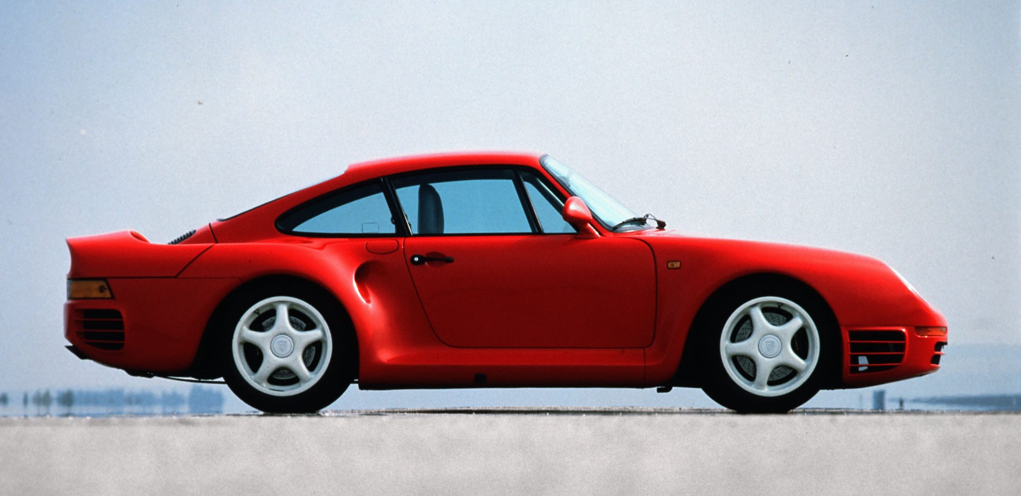 Porsche 959: All-Wheel-Drive Powerhouse