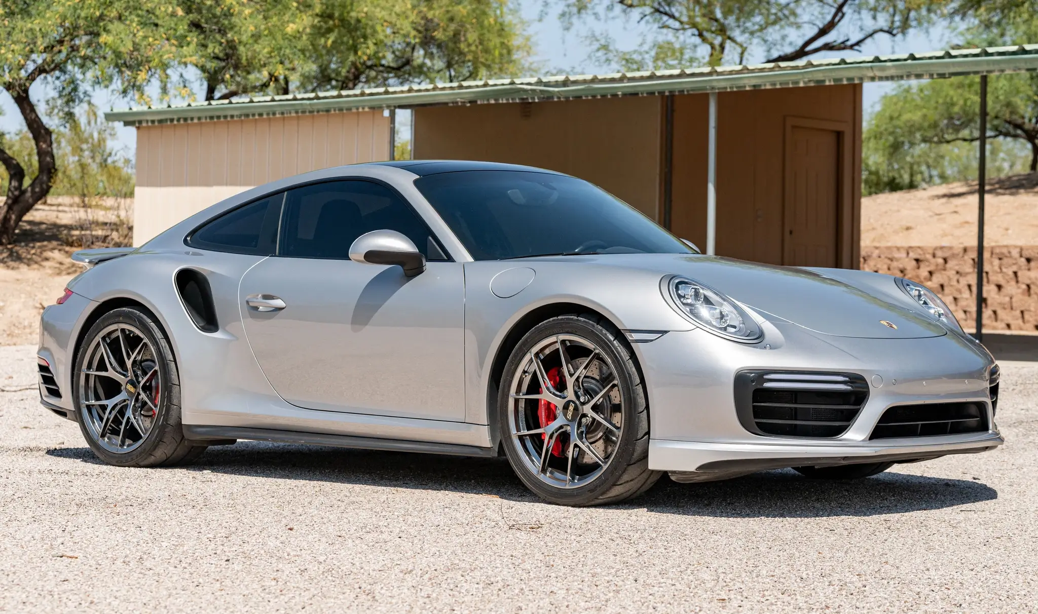 Load larger image of 2017 Porsche 991.2 Turbo Coupe 4.0L Modified - Stuttcars Classified