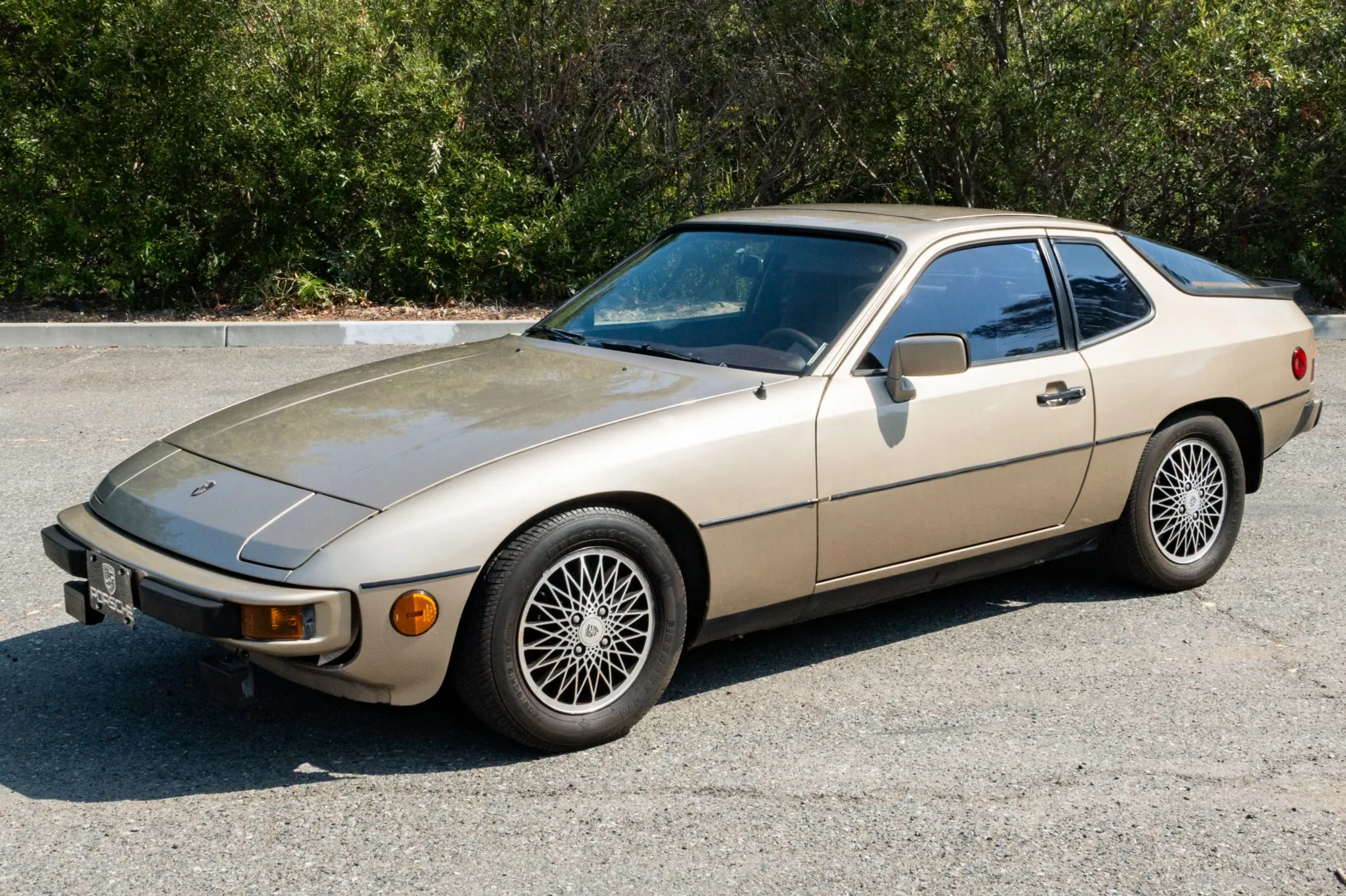 Load larger image of 1981 Porsche 924 Weissach Commemorative Edition - Stuttcars Classified