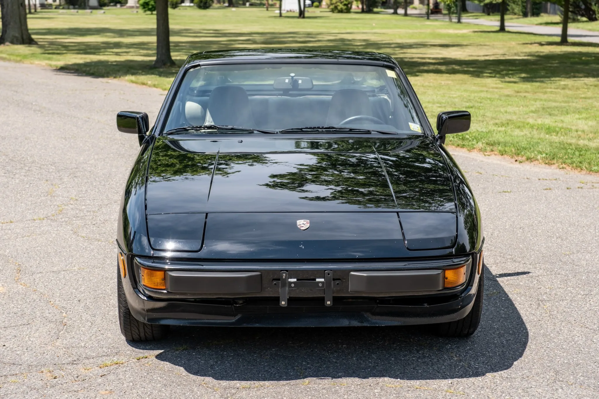 Load larger image of 1987 Porsche 924S - Stuttcars Classified
