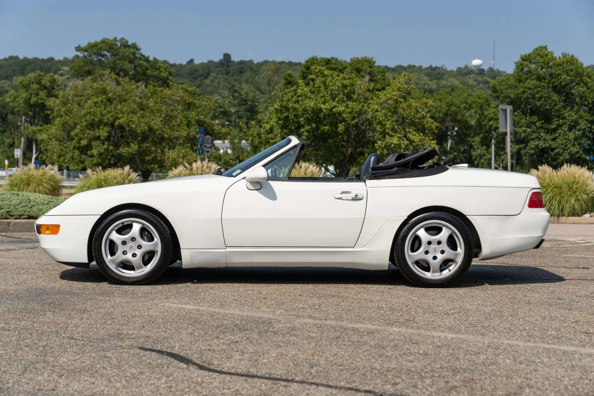 Load larger image of 1993 Porsche 968 Cabriolet 6-Speed - Stuttcars Classified