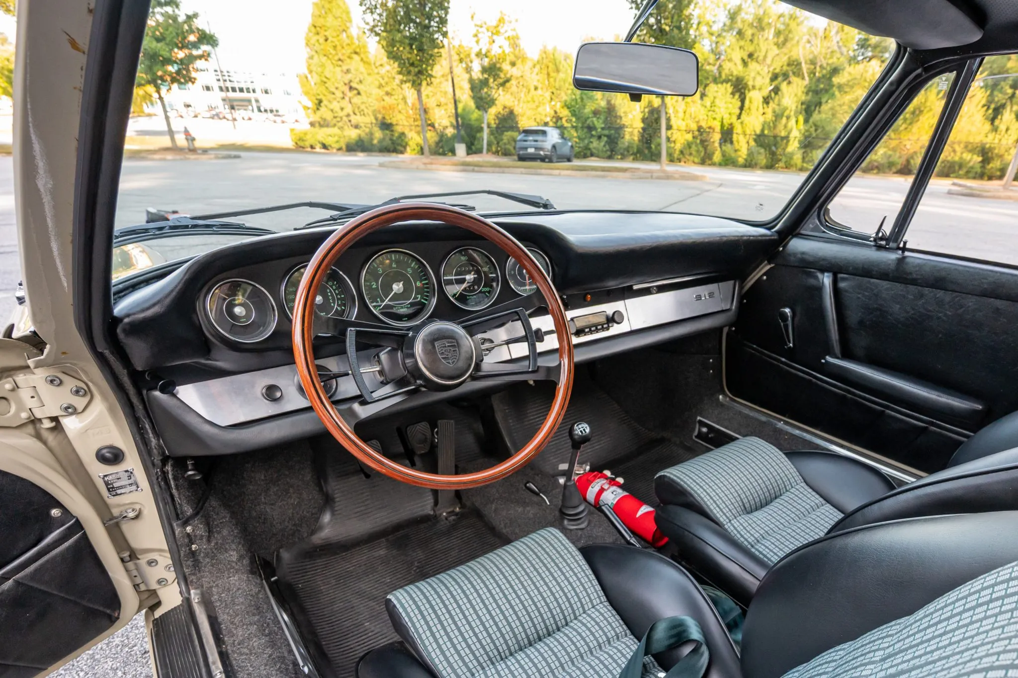 Load larger image of 1967 Porsche 912 Coupe - Stuttcars Classified