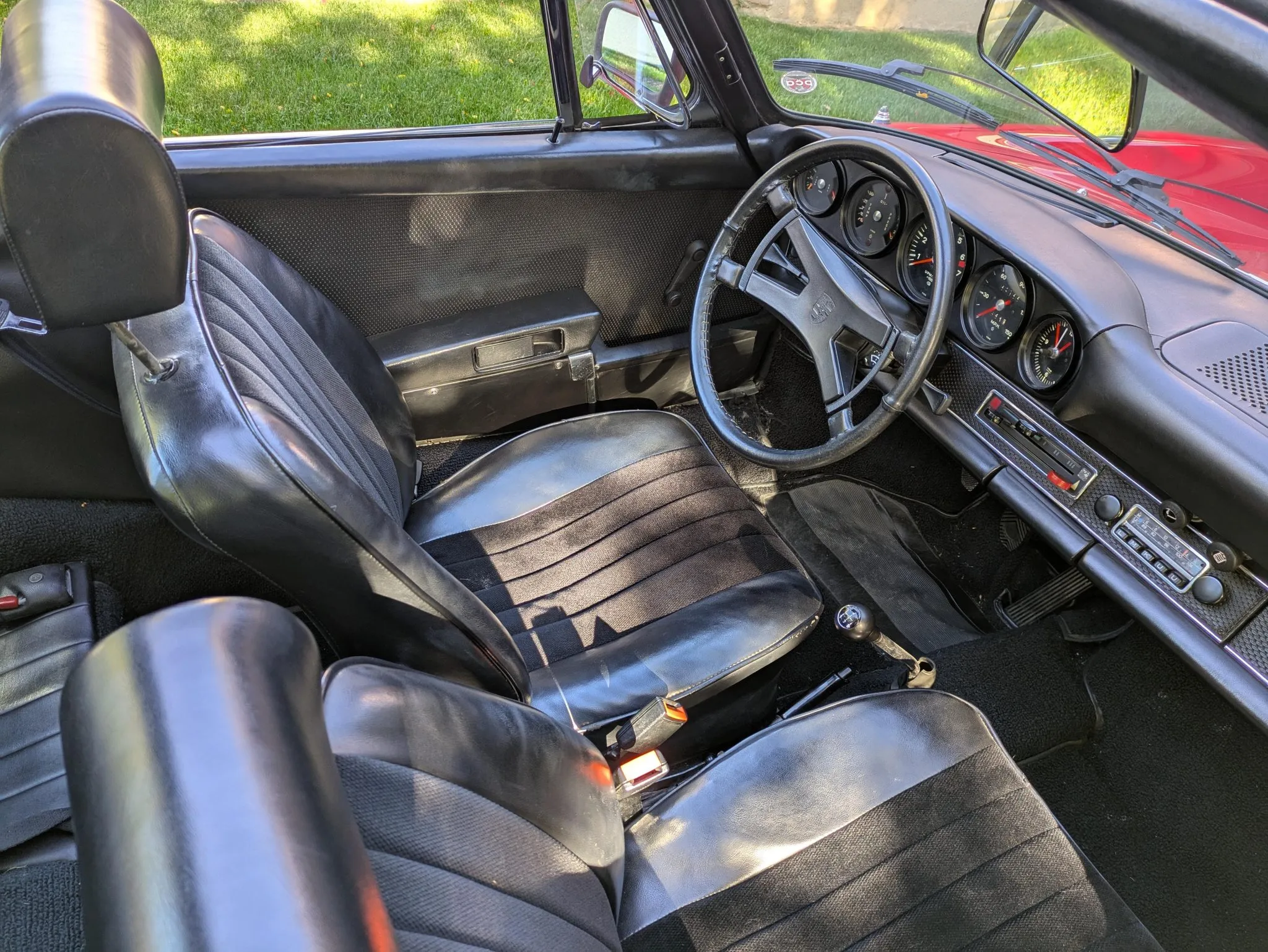 Load larger image of 1970 Porsche 911T Targa - Stuttcars Classified