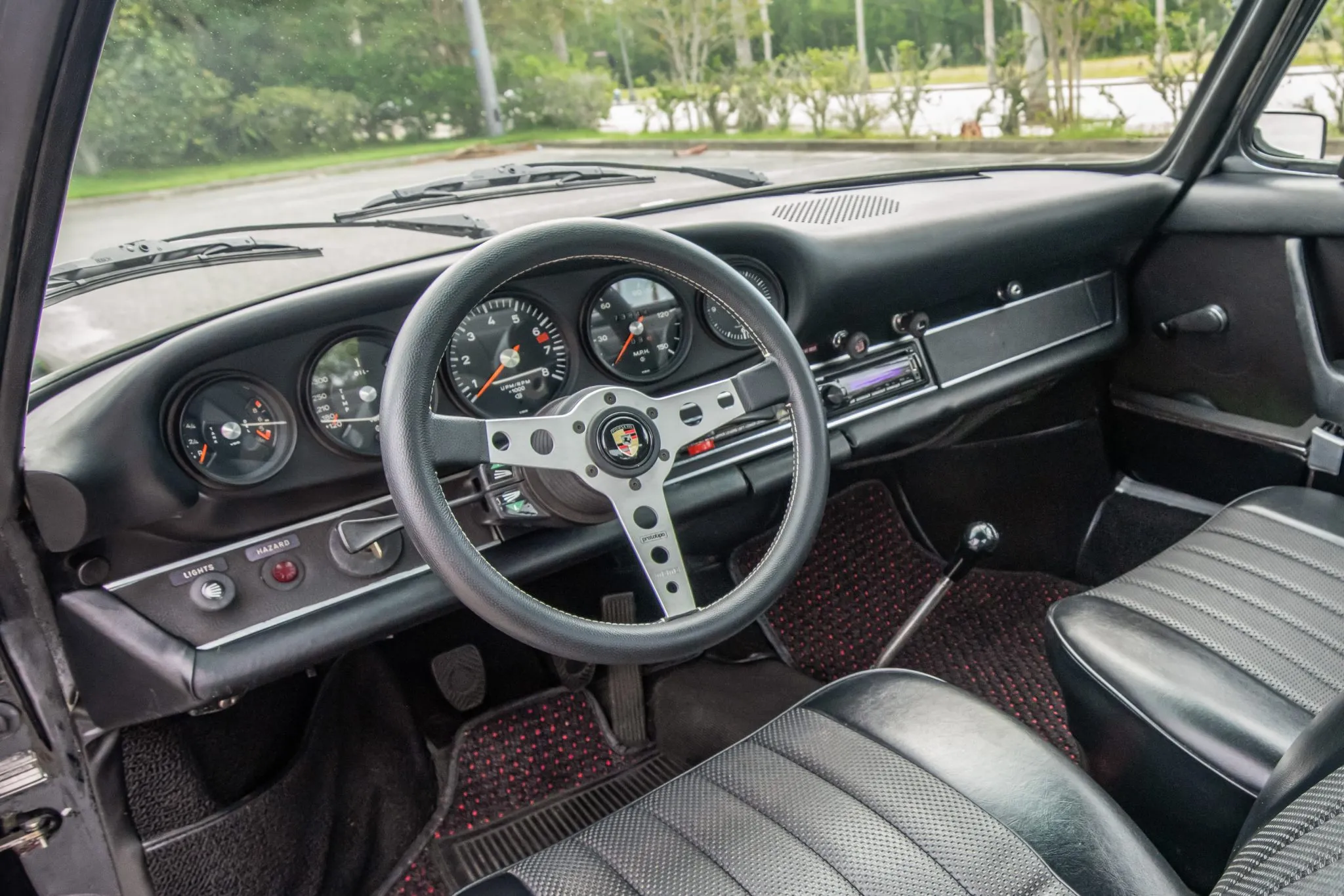 Load larger image of 3.2L-Powered 1972 Porsche 911T Targa - Stuttcars Classified