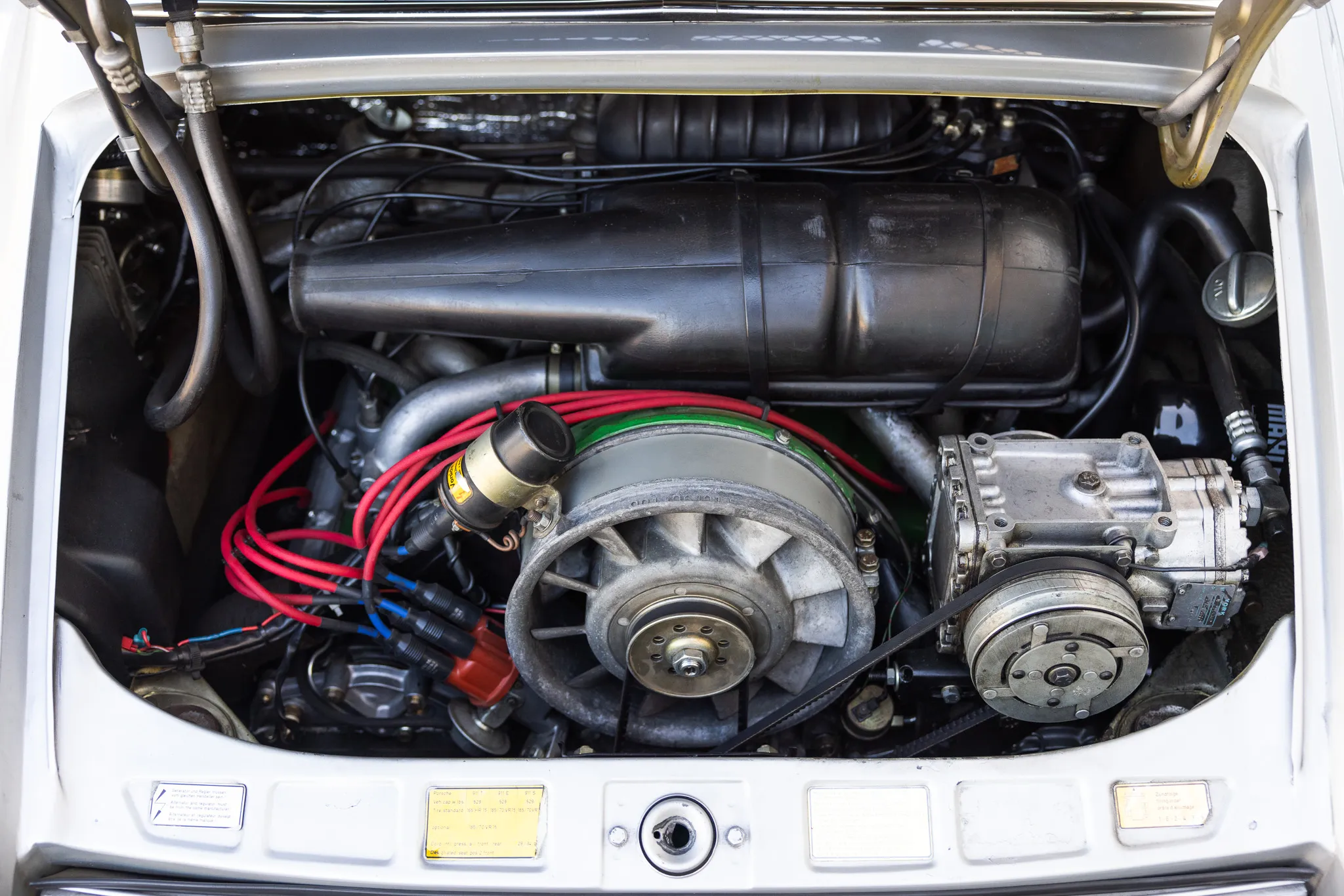 Load larger image of 1973.5 Porsche 911T Targa - Stuttcars Classified