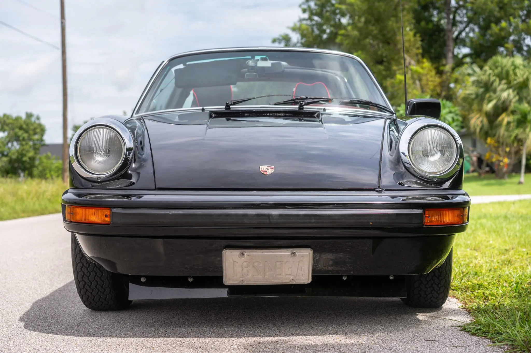 Load larger image of 1976 Porsche 911S Targa - Stuttcars Classified