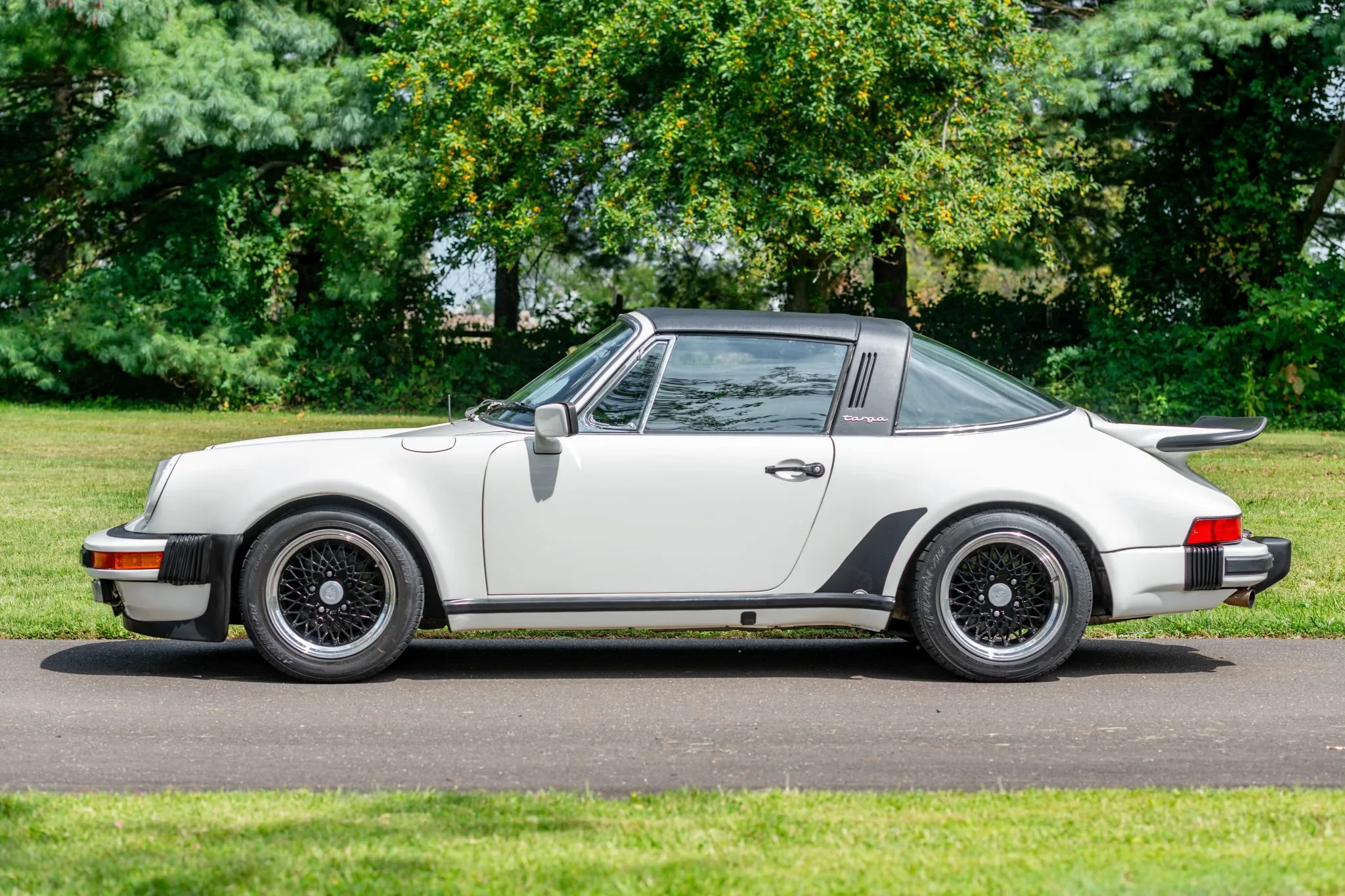 Load larger image of 1977 Porsche 911S Targa - Stuttcars Classified