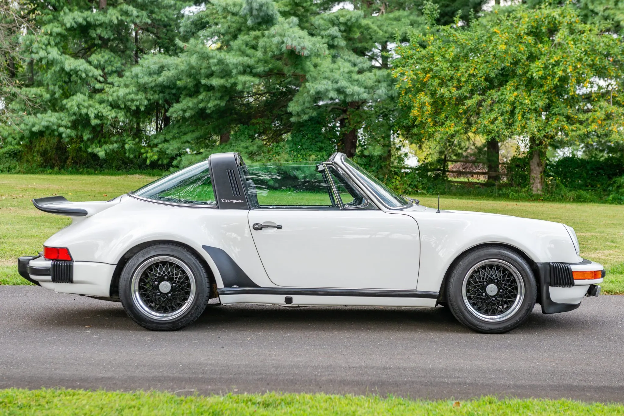 Load larger image of 1977 Porsche 911S Targa - Stuttcars Classified