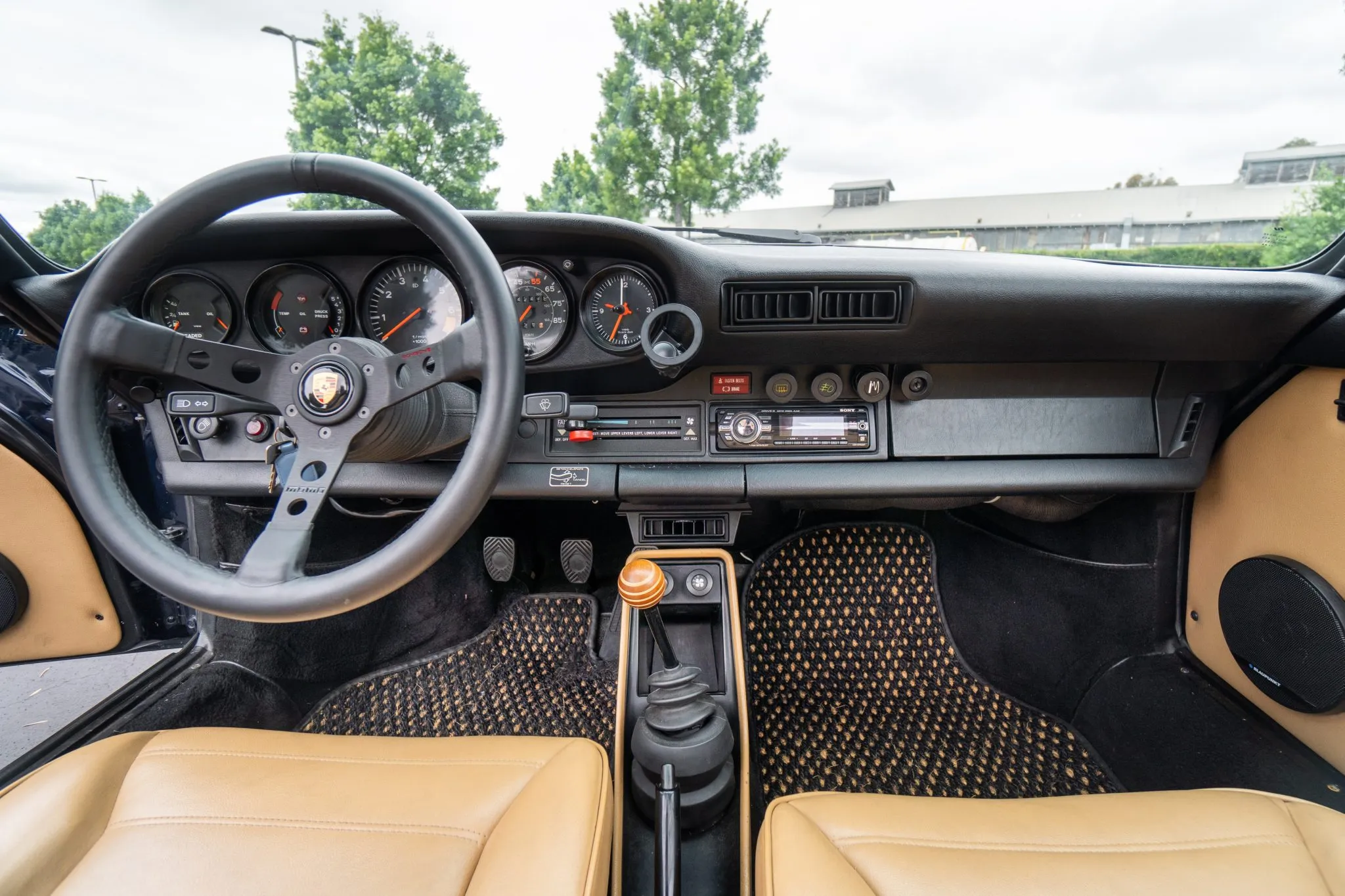 Load larger image of 1981 Porsche 911SC Targa - Stuttcars Classified