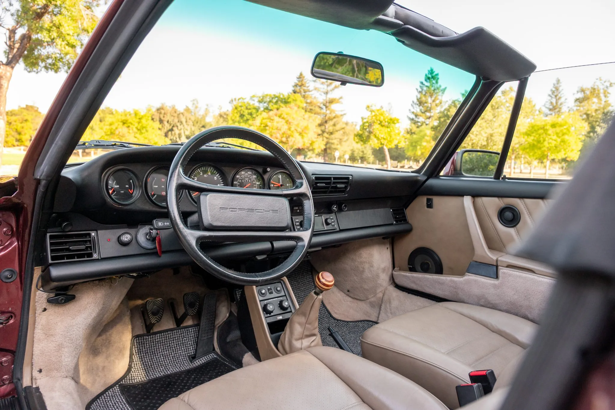 Load larger image of 1986 Porsche 911 Carrera Targa - Stuttcars Classified