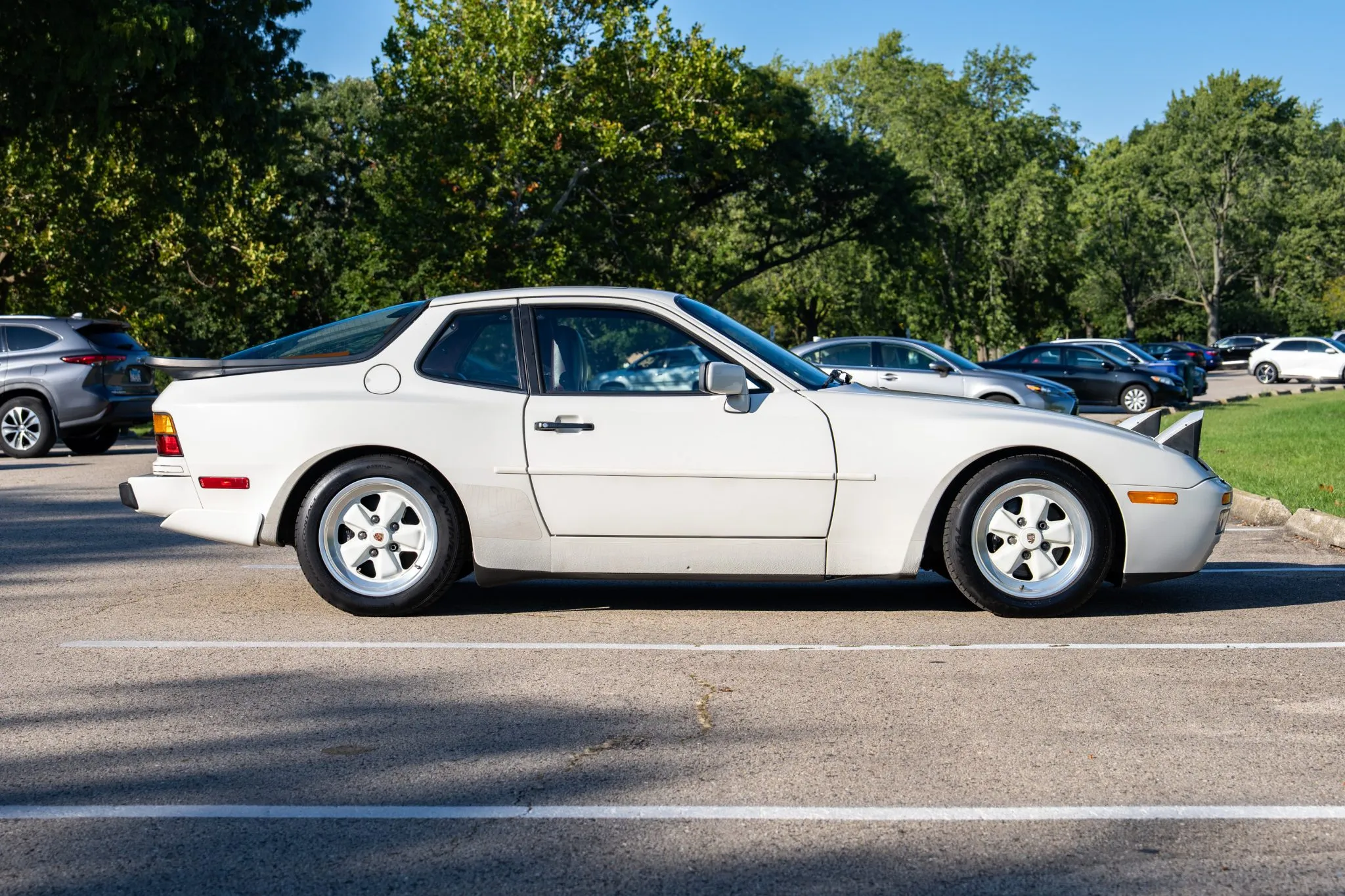 Load larger image of 1986 Porsche 944 Turbo - Stuttcars Classified