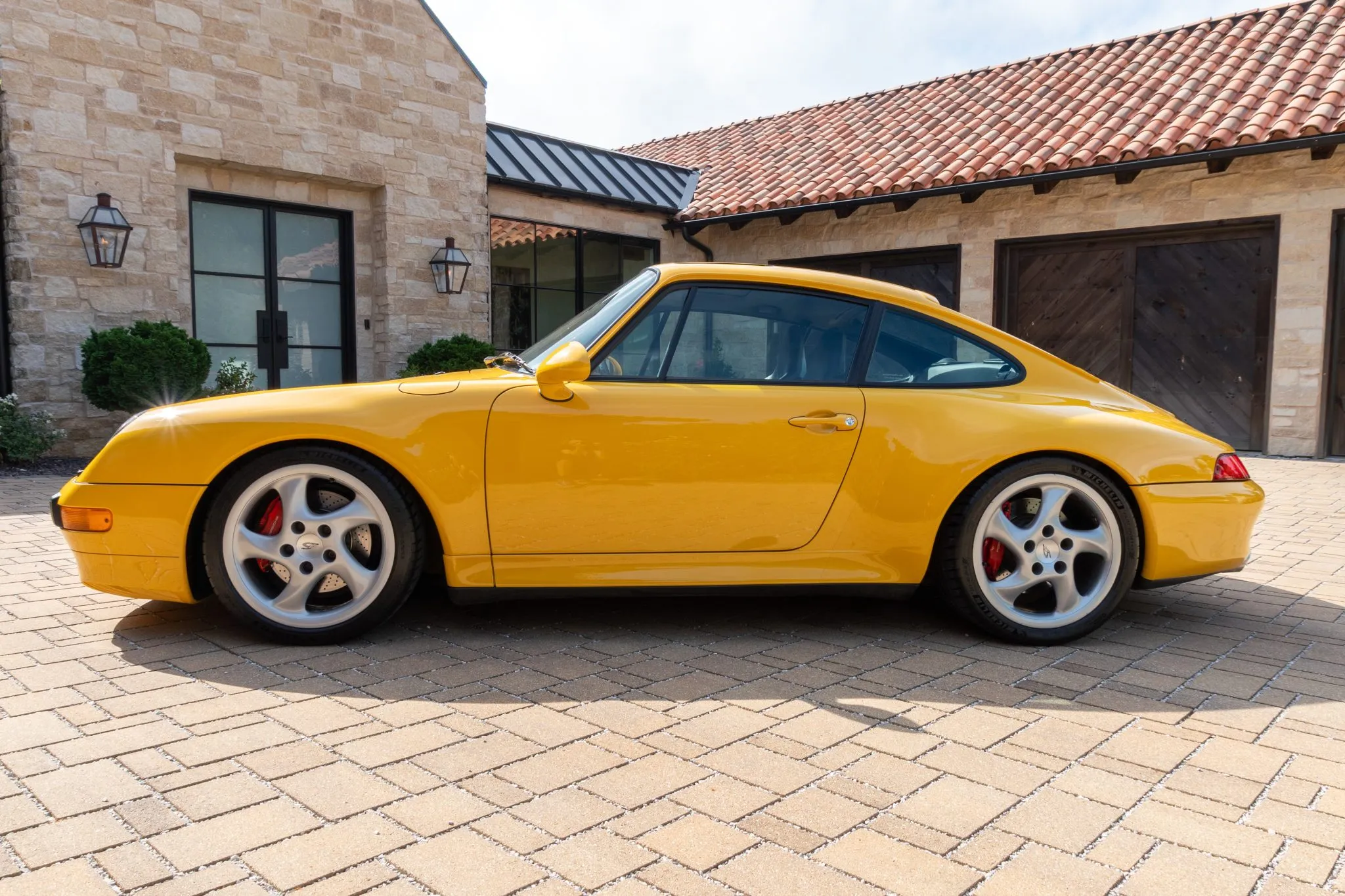 Load larger image of 1996 Porsche 911 Carrera 4S - Stuttcars Classified