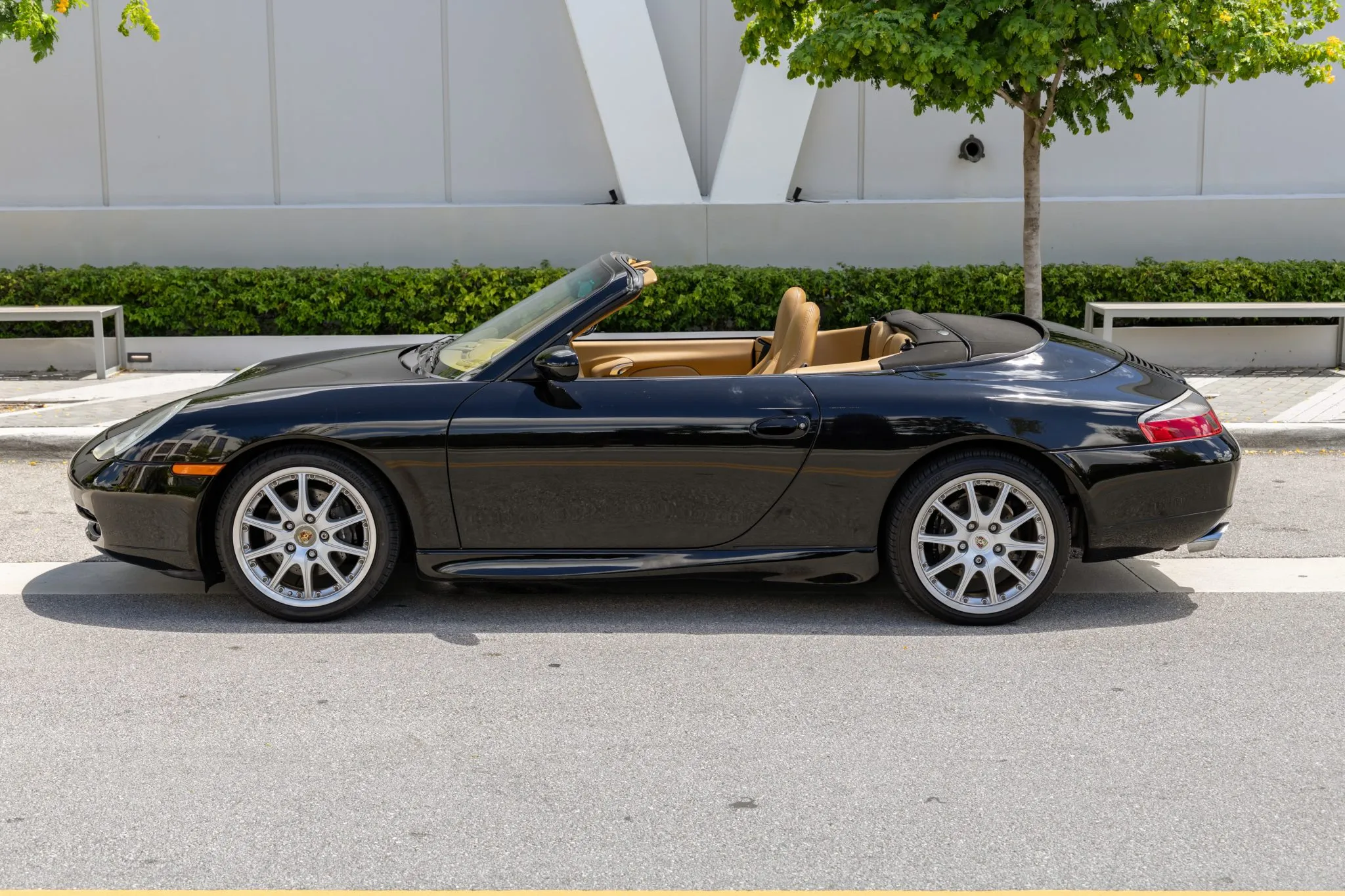 Load larger image of 2001 Porsche 911 Carrera Cabriolet - Stuttcars Classified