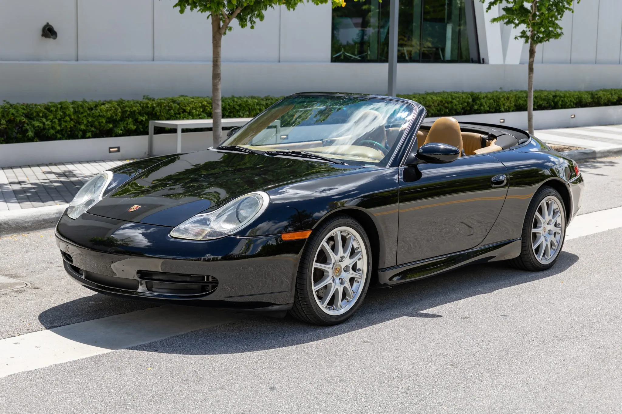 Load larger image of 2001 Porsche 911 Carrera Cabriolet - Stuttcars Classified