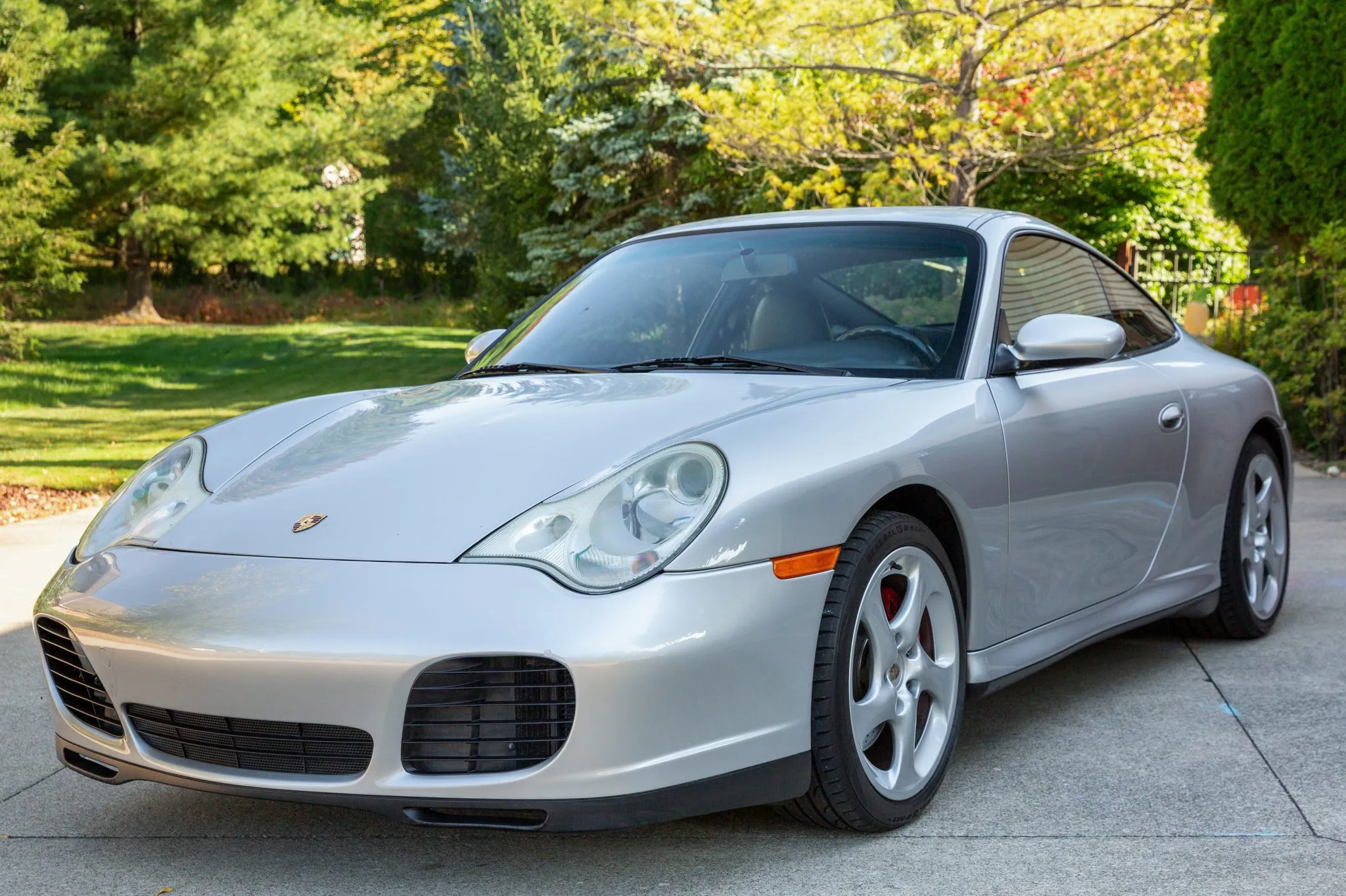Load larger image of 2003 Porsche 911 Carrera 4S Coupe - Stuttcars Classified