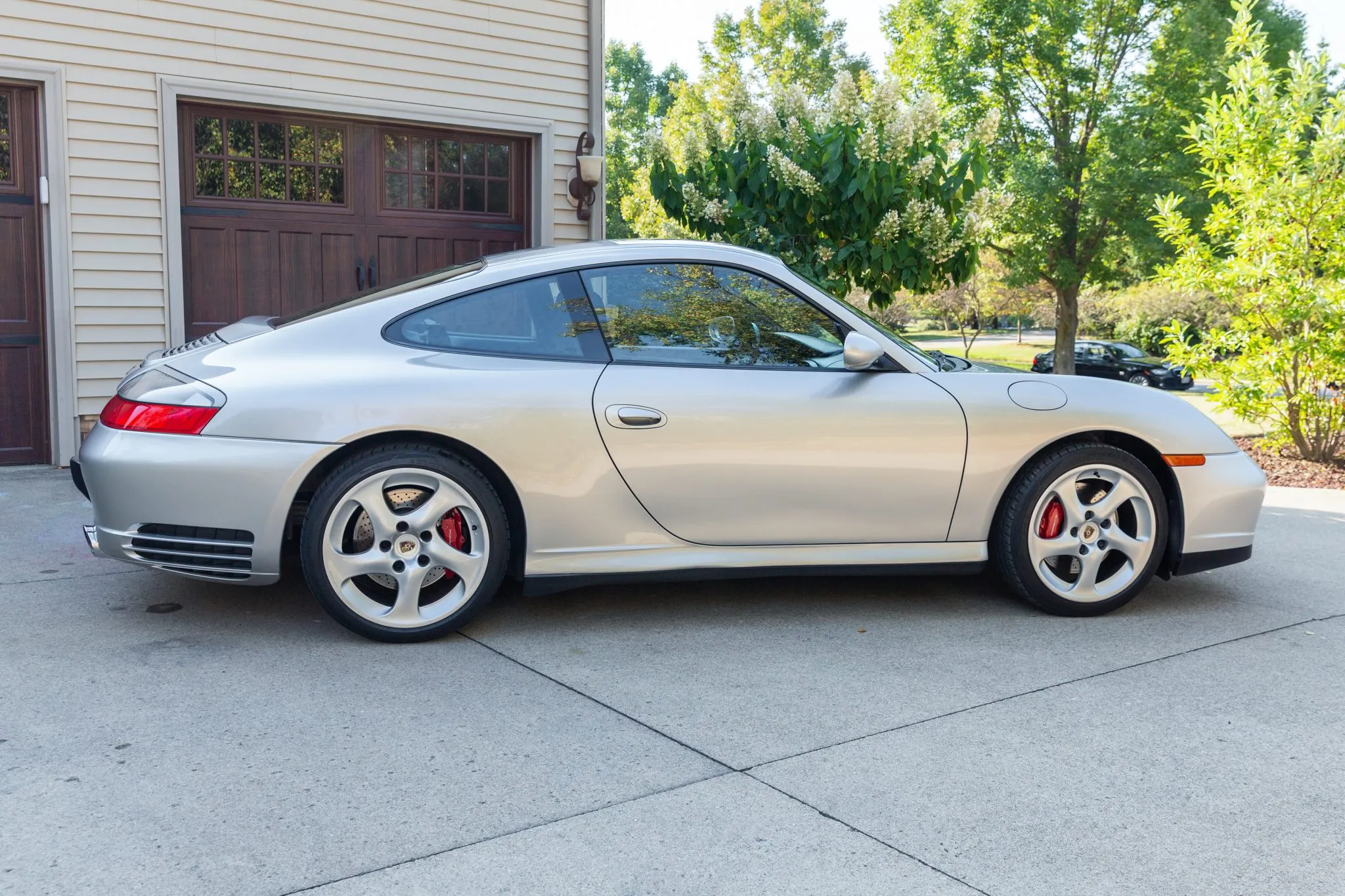 Load larger image of 2003 Porsche 911 Carrera 4S Coupe - Stuttcars Classified
