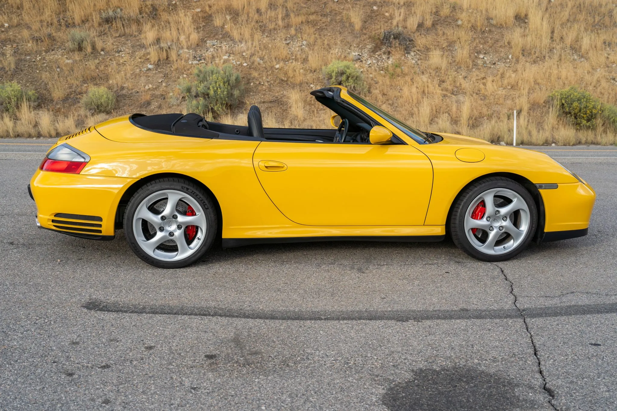 Load larger image of 2004 Porsche 911 Carrera 4S Cabriolet - Stuttcars Classified