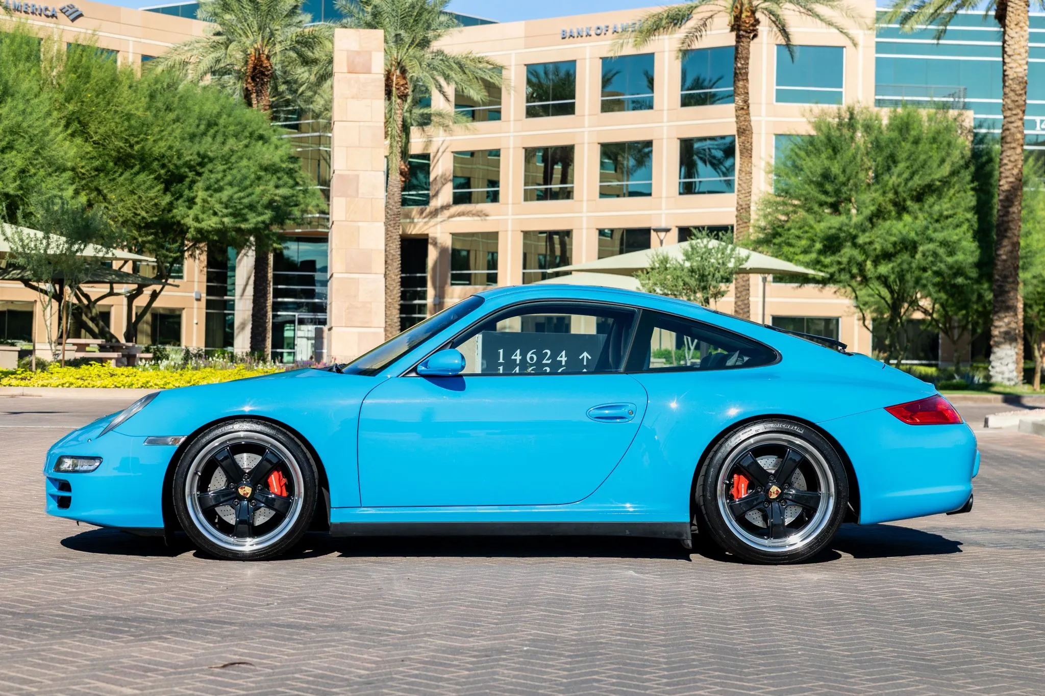 Load larger image of 2006 Porsche 911 Carrera 4S Coupe - Stuttcars Classified