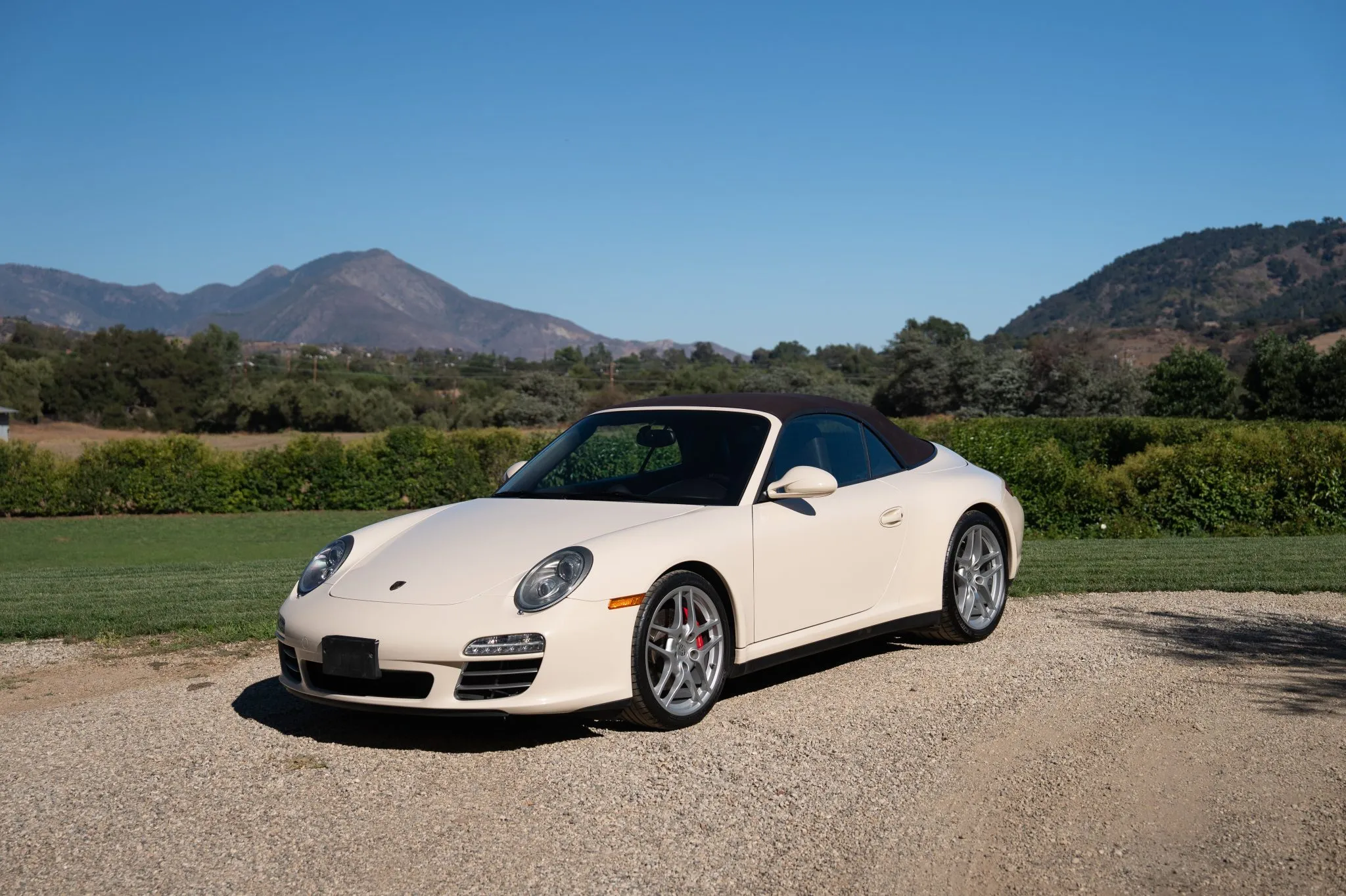 Load larger image of 2011 Porsche 911 Carrera 4S Cabriolet - Stuttcars Classified