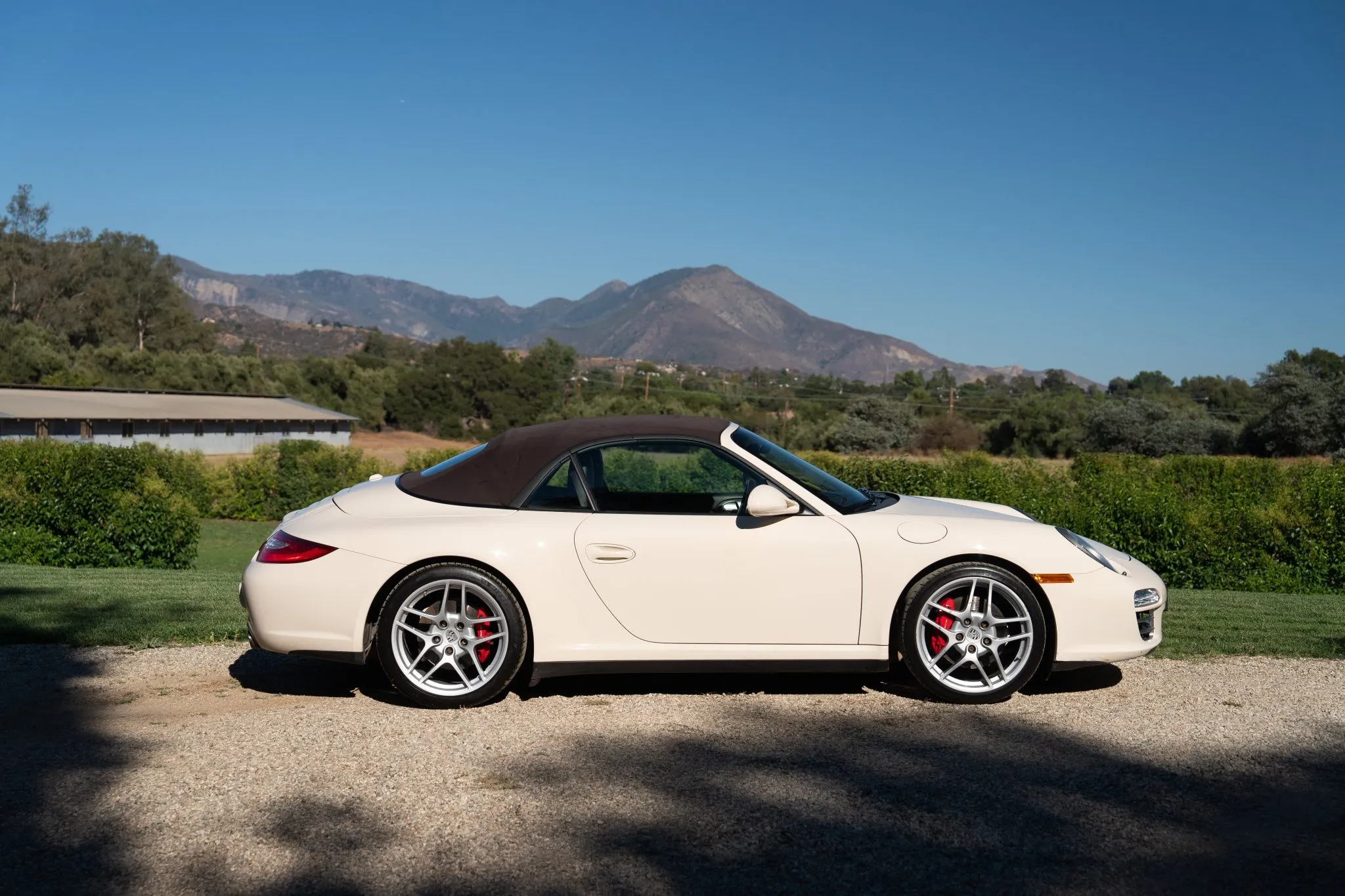 Load larger image of 2011 Porsche 911 Carrera 4S Cabriolet - Stuttcars Classified
