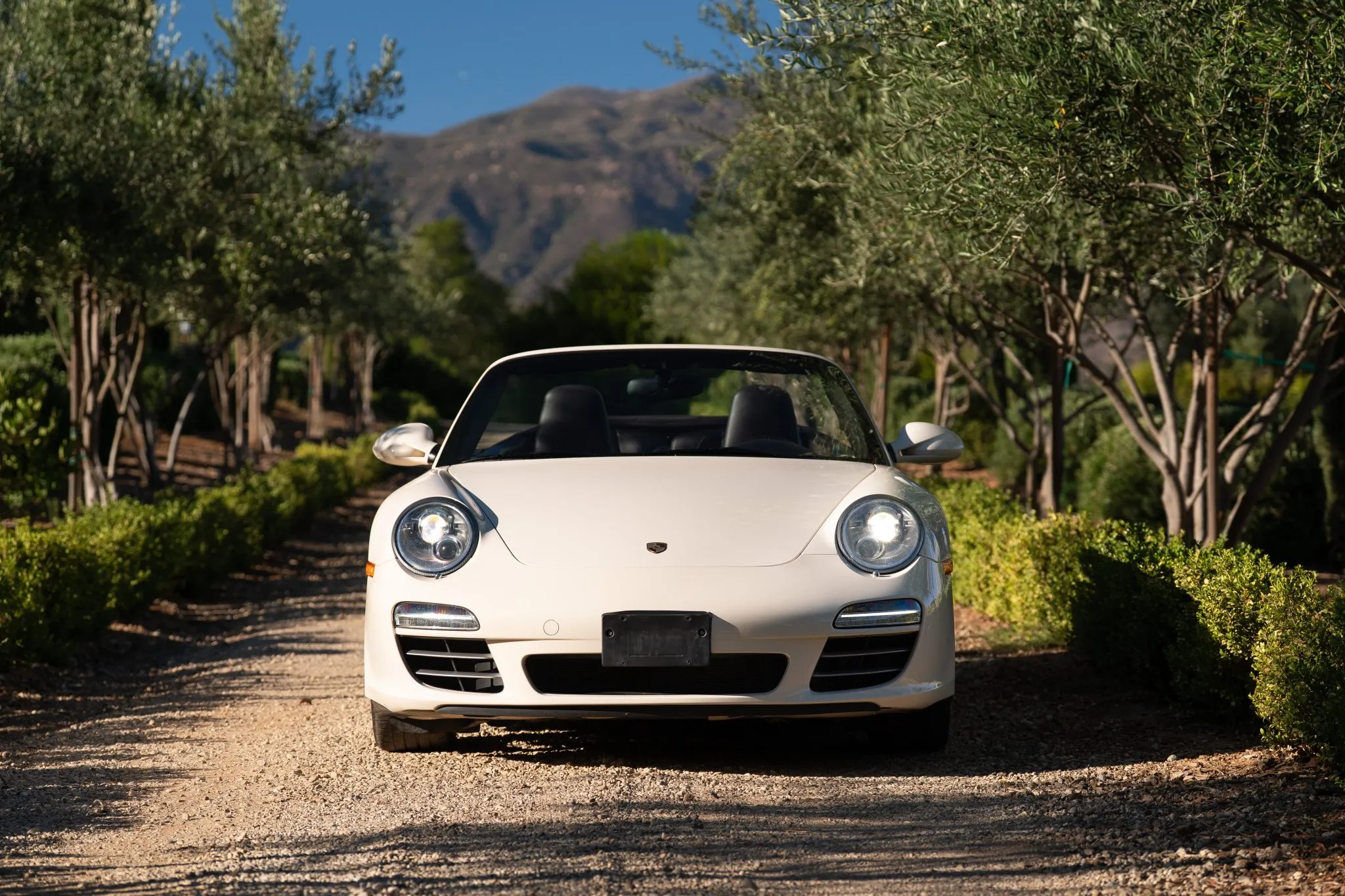 Load larger image of 2011 Porsche 911 Carrera 4S Cabriolet - Stuttcars Classified