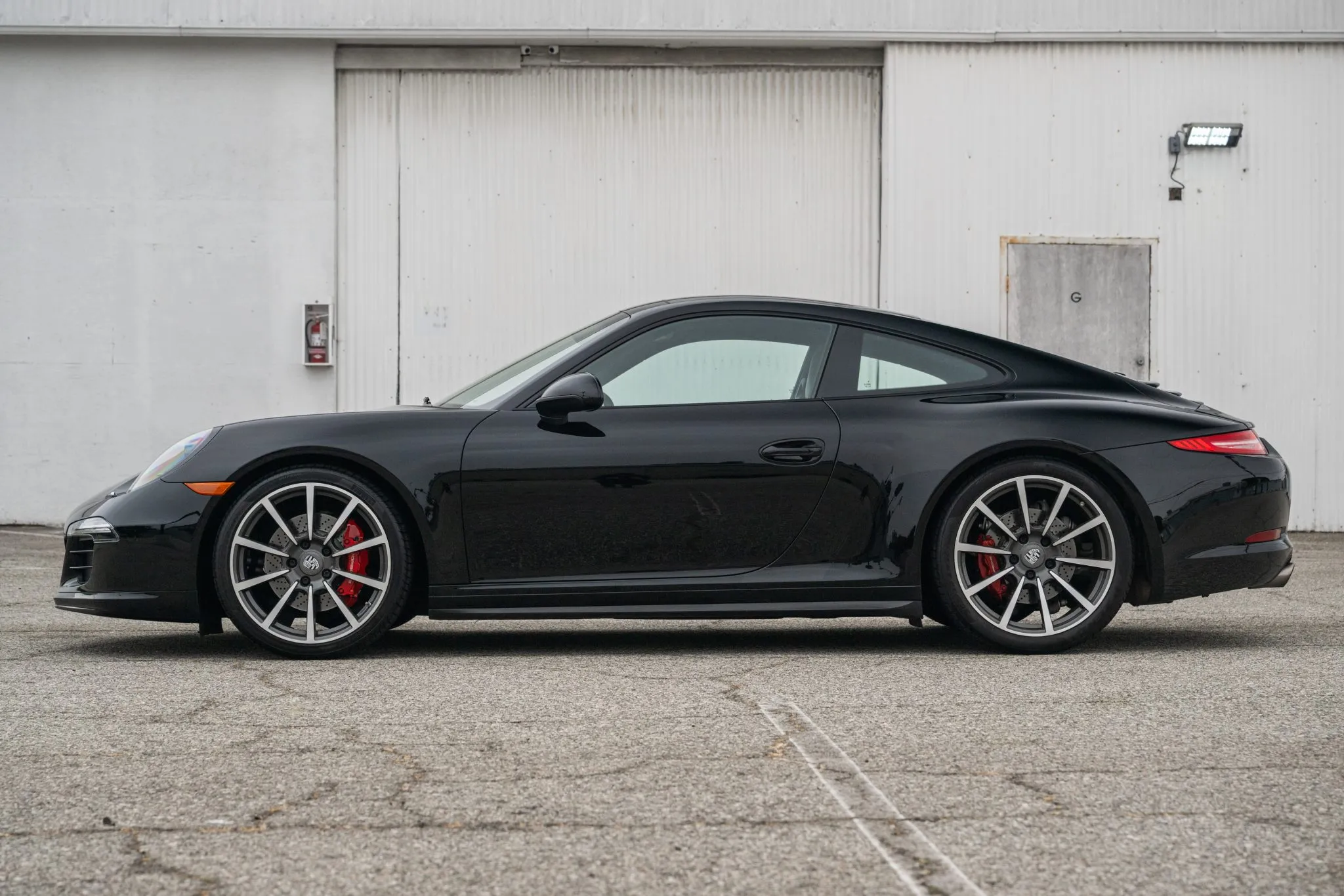 Load larger image of 2014 Porsche 911 Carrera 4S Coupe - Stuttcars Classified