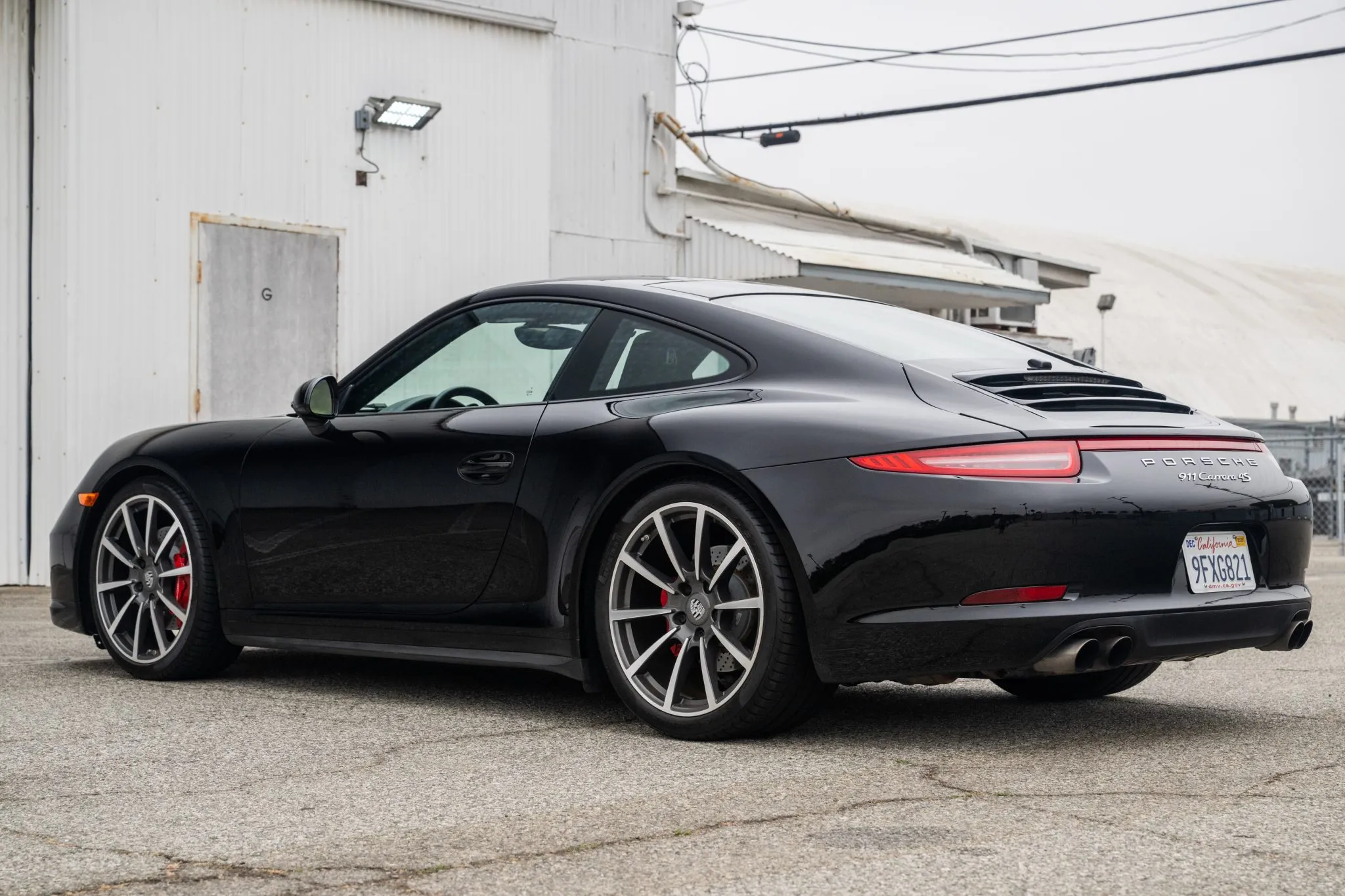 Load larger image of 2014 Porsche 911 Carrera 4S Coupe - Stuttcars Classified