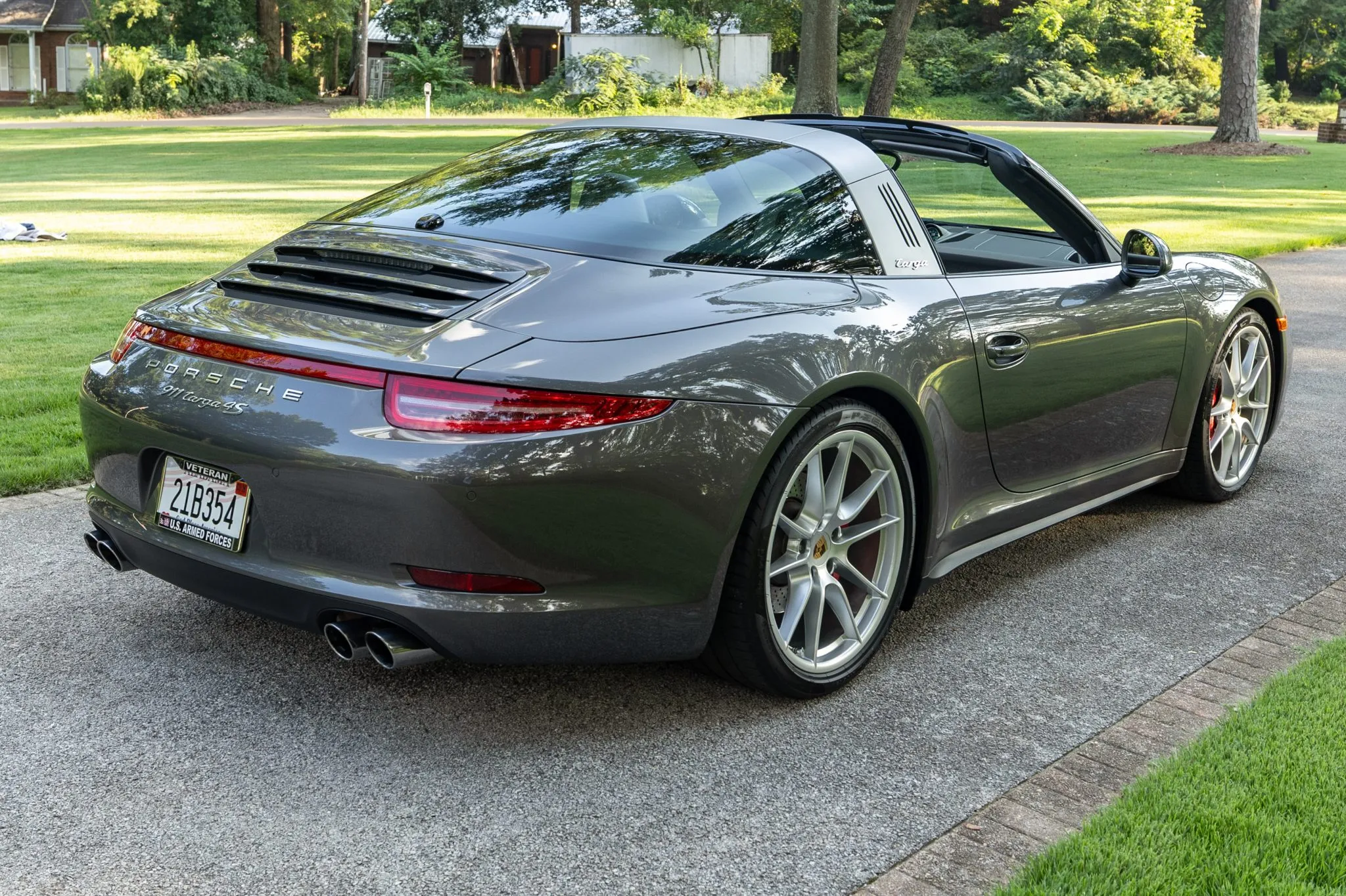 Load larger image of 2014 Porsche 911 Targa 4S - Stuttcars Classified