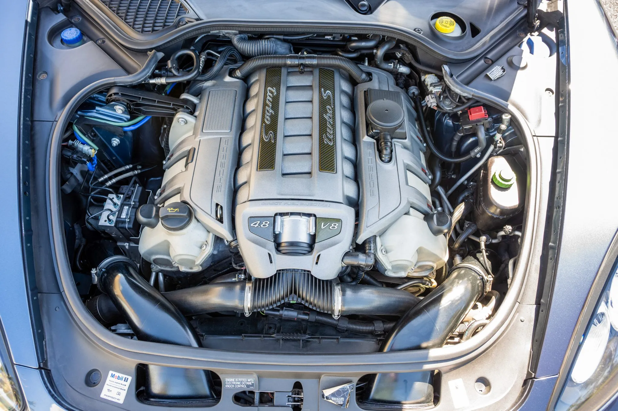 Load larger image of 2014 Porsche Panamera Turbo S Executive - Stuttcars Classified