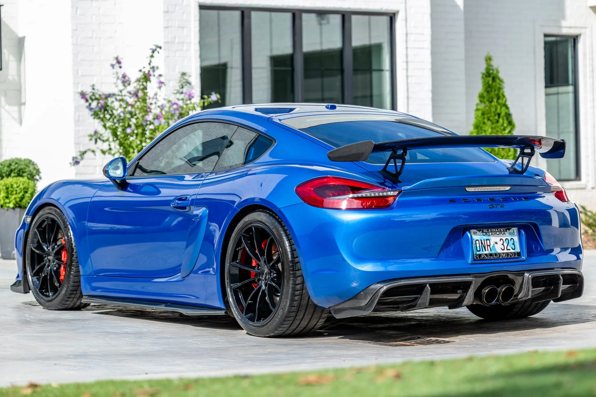 Load larger image of 2016 Porsche Cayman GT4 - Stuttcars Classified