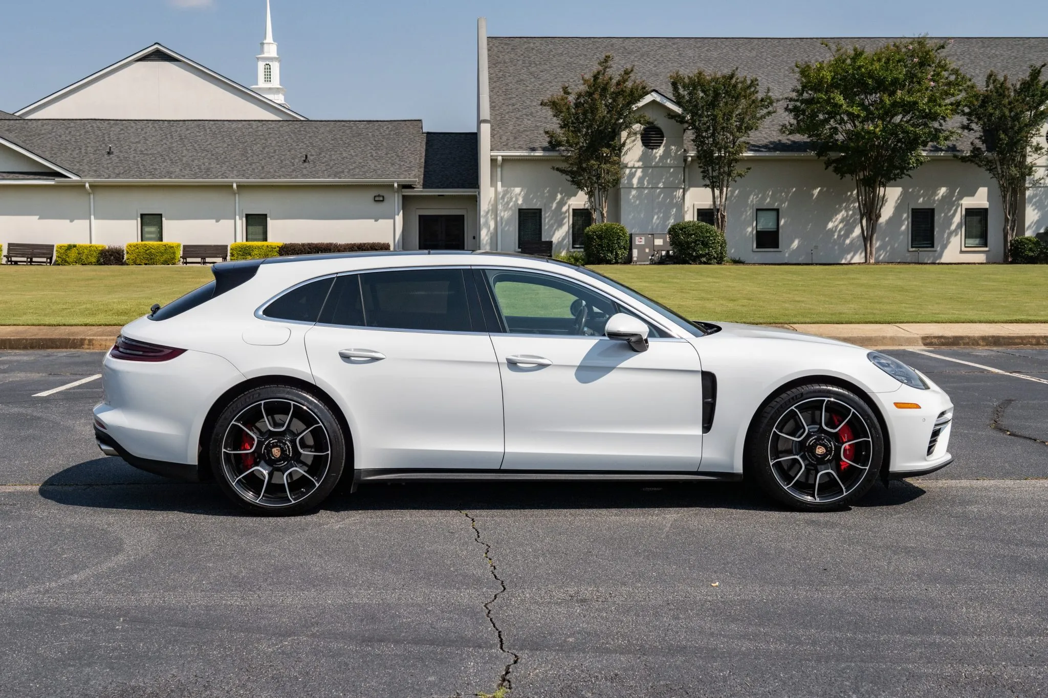 Load larger image of 2018 Porsche Panamera Turbo Sport Turismo - Stuttcars Classified