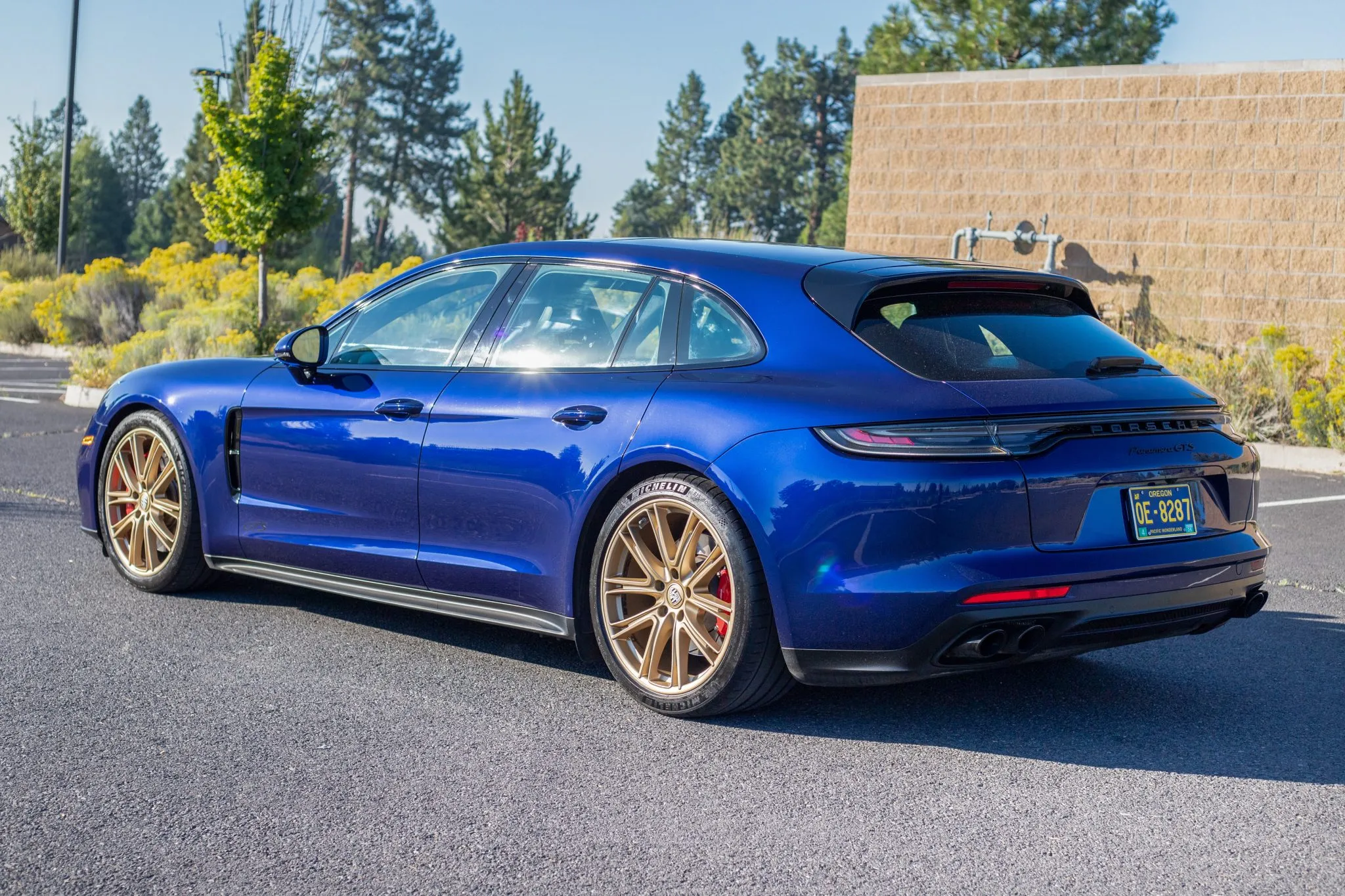 Load larger image of 2021 Porsche Panamera GTS Sport Turismo - Stuttcars Classified