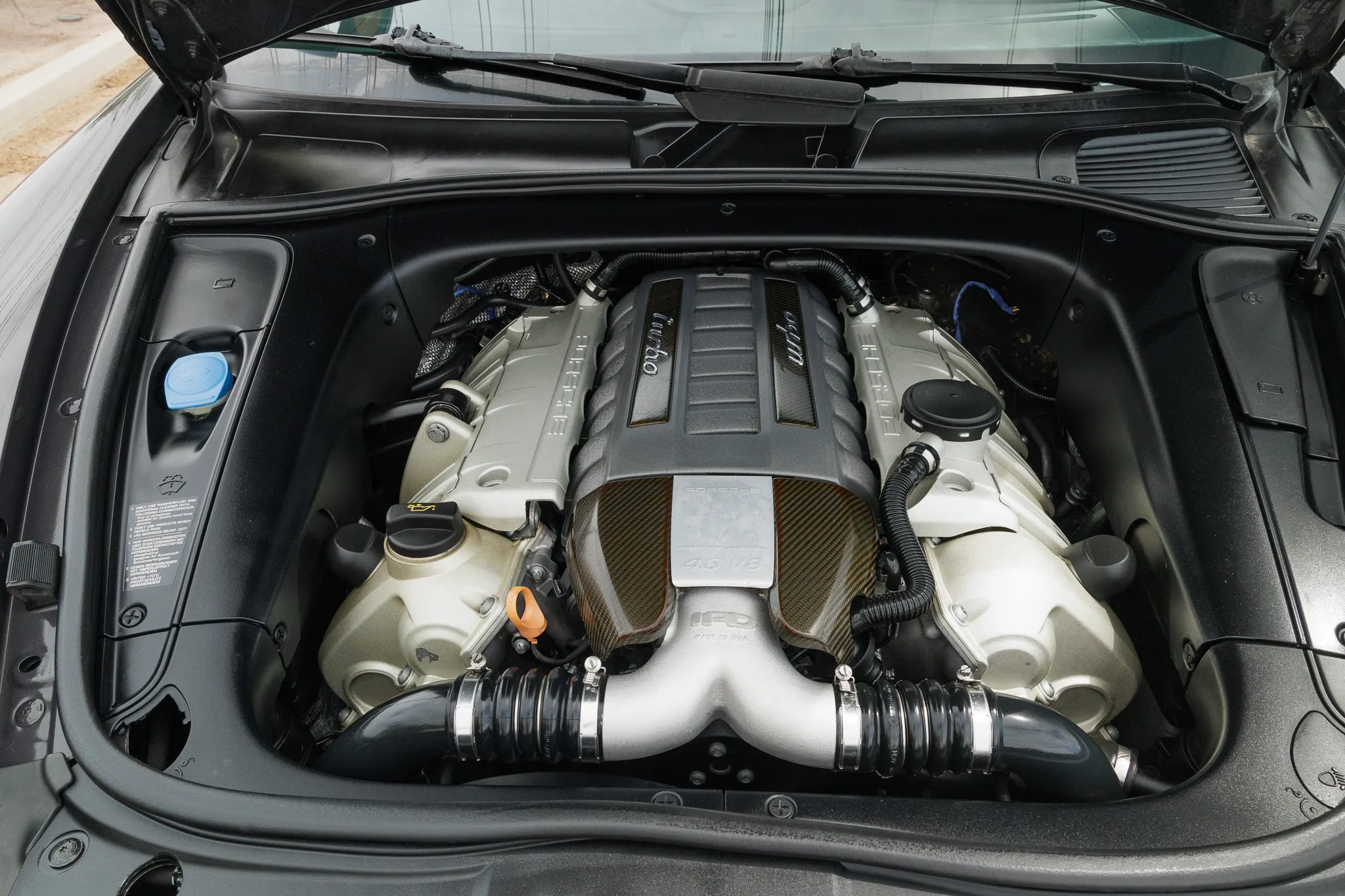 Load larger image of Modified 2009 Porsche Cayenne Turbo S - Stuttcars Classified