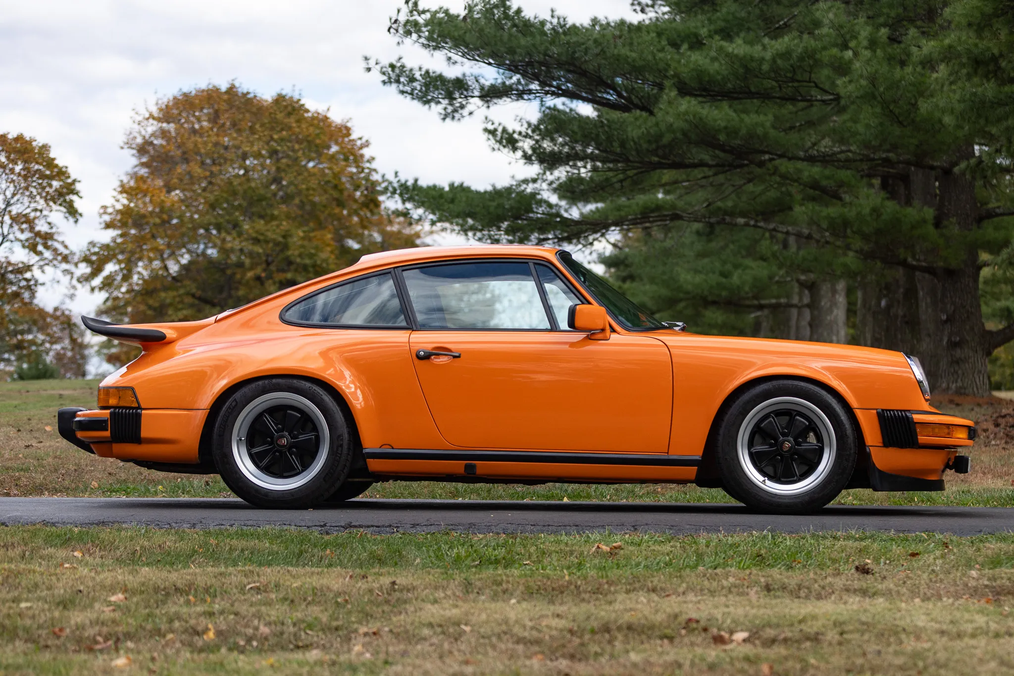 Load larger image of 3.2L-Powered 1977 Porsche 911S Coupe - Stuttcars Classified