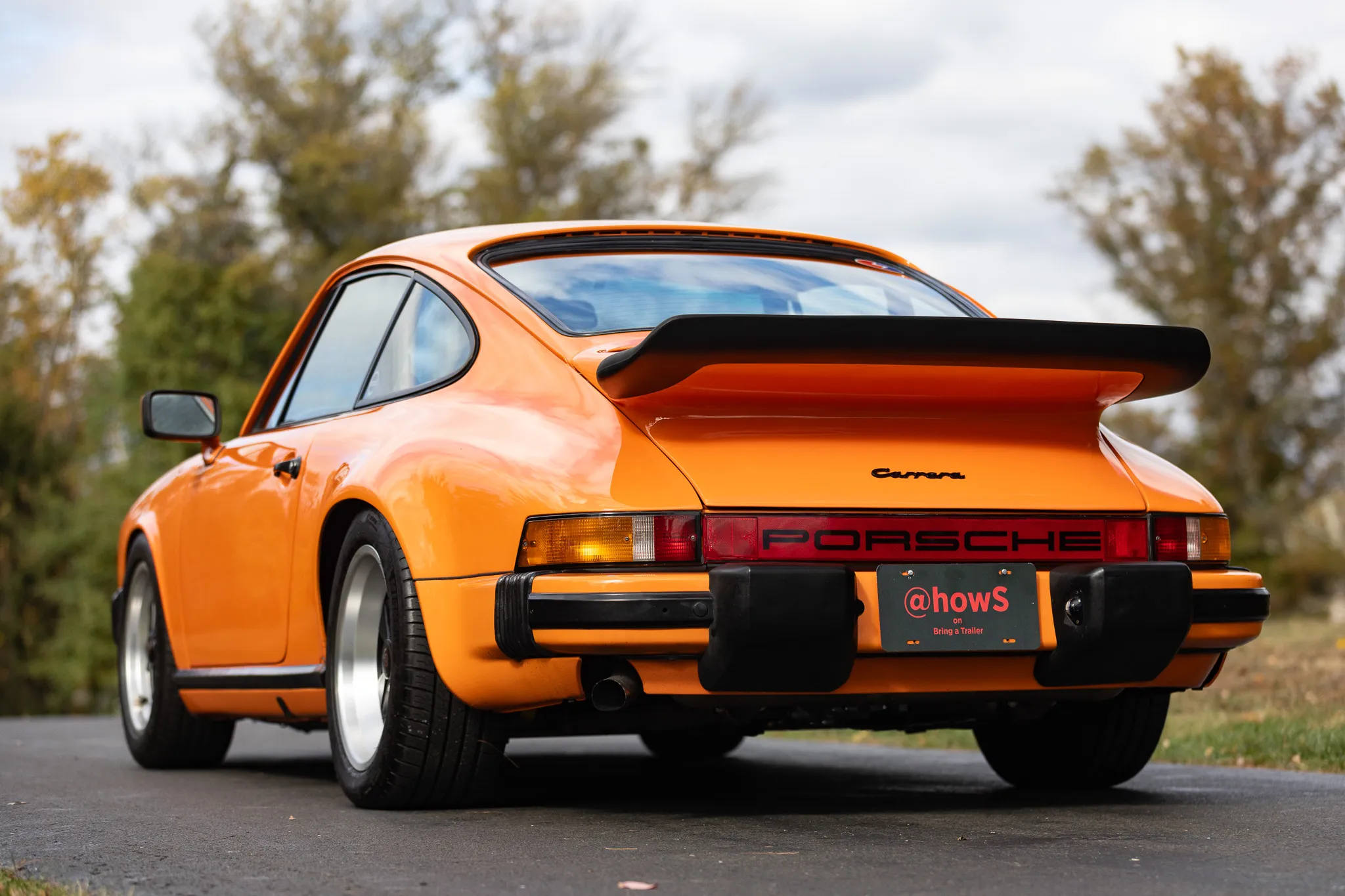 Load larger image of 3.2L-Powered 1977 Porsche 911S Coupe - Stuttcars Classified
