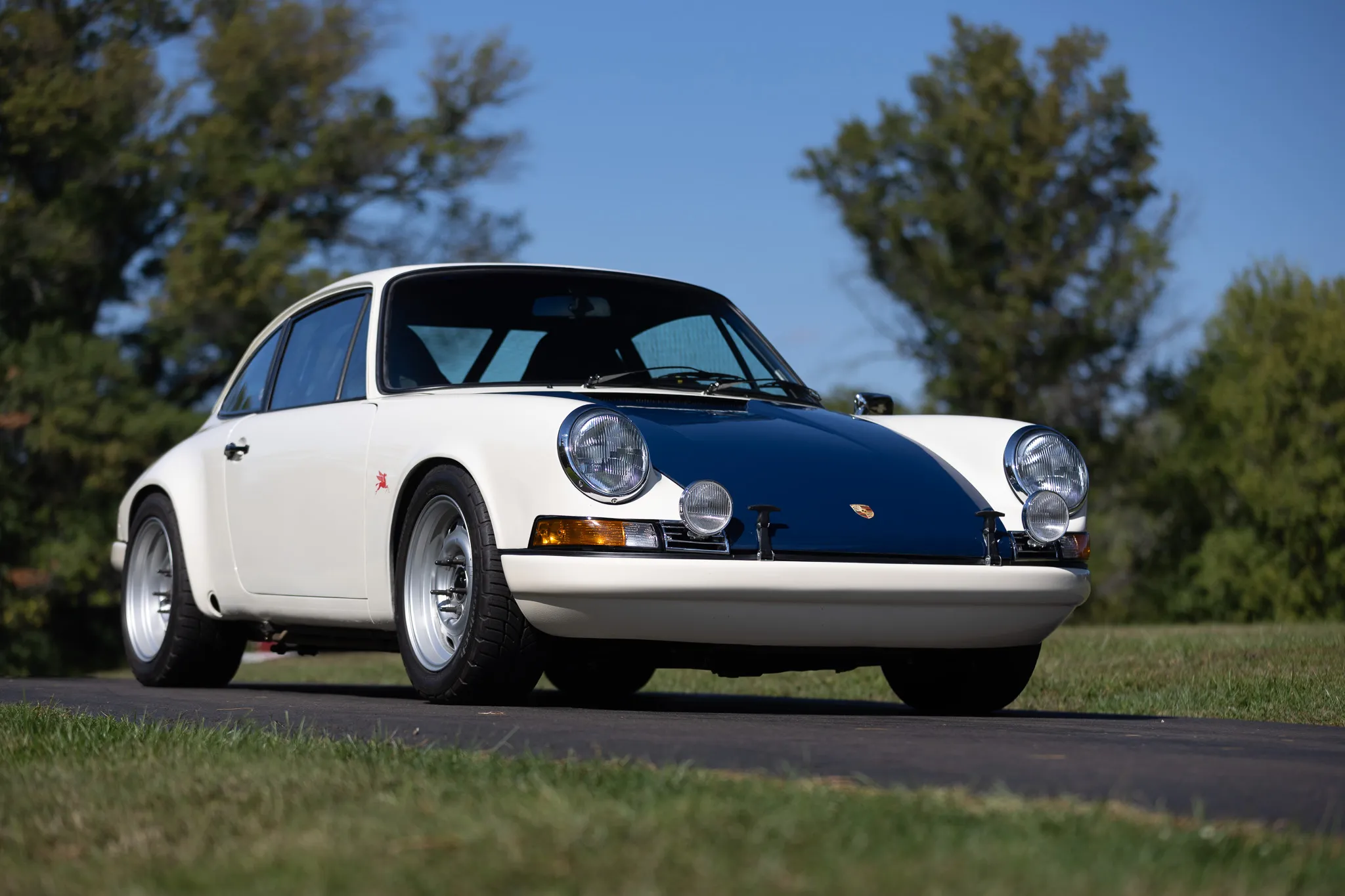 Load larger image of Backdated 1975 Porsche 911S Coupe 3.2L - Stuttcars Classified