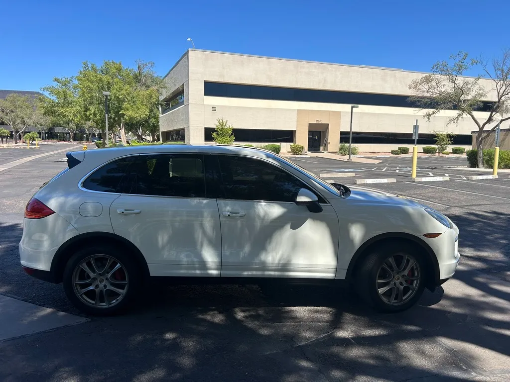 Load larger image of 2011 Porsche Cayenne Turbo - Stuttcars Classified