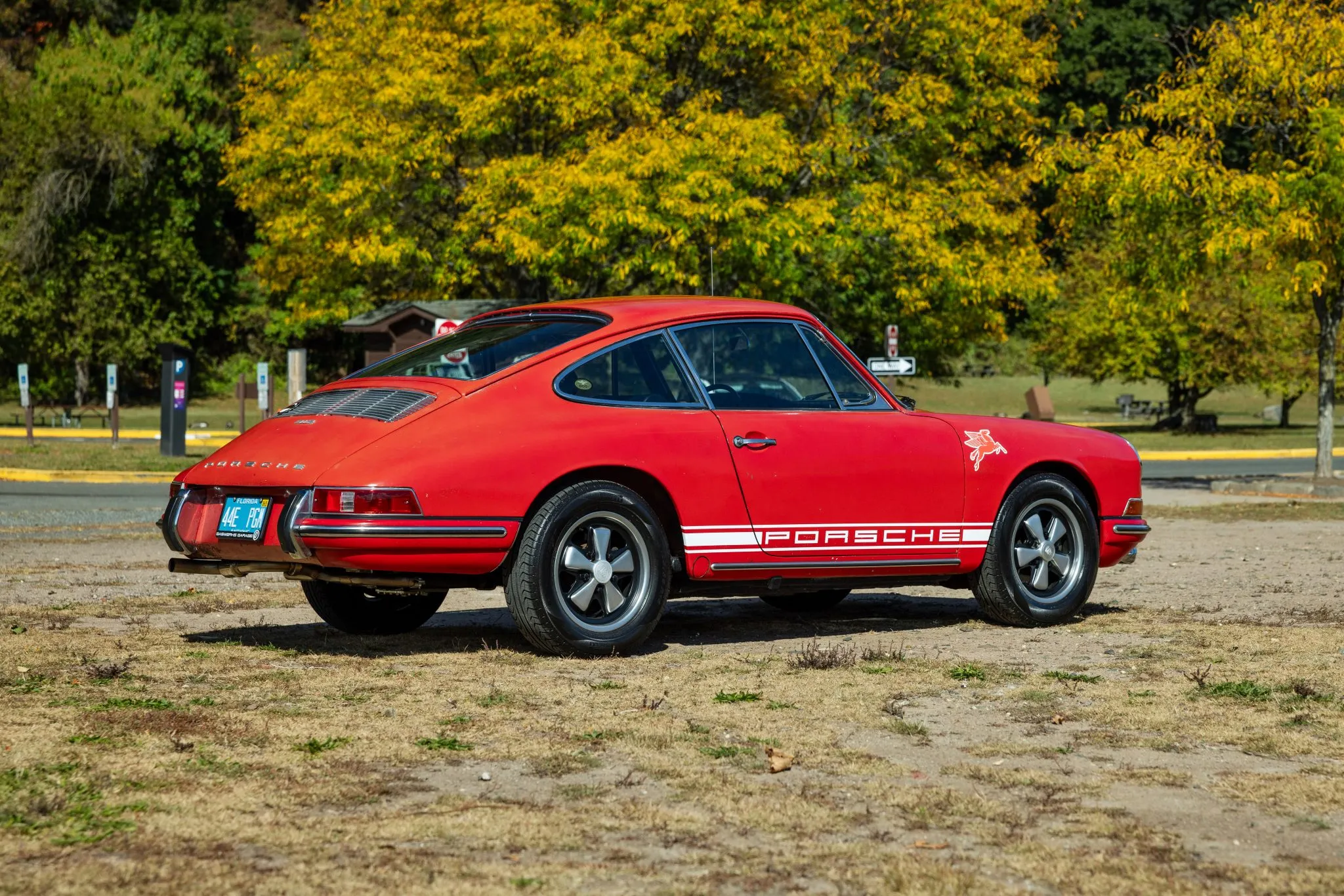 Load larger image of 1967 Porsche 912 Coupe - Stuttcars Classified