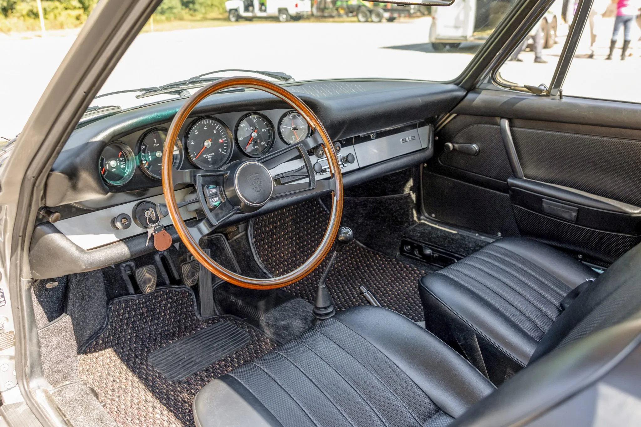 Load larger image of 1968 Porsche 912 Coupe - Stuttcars Classified