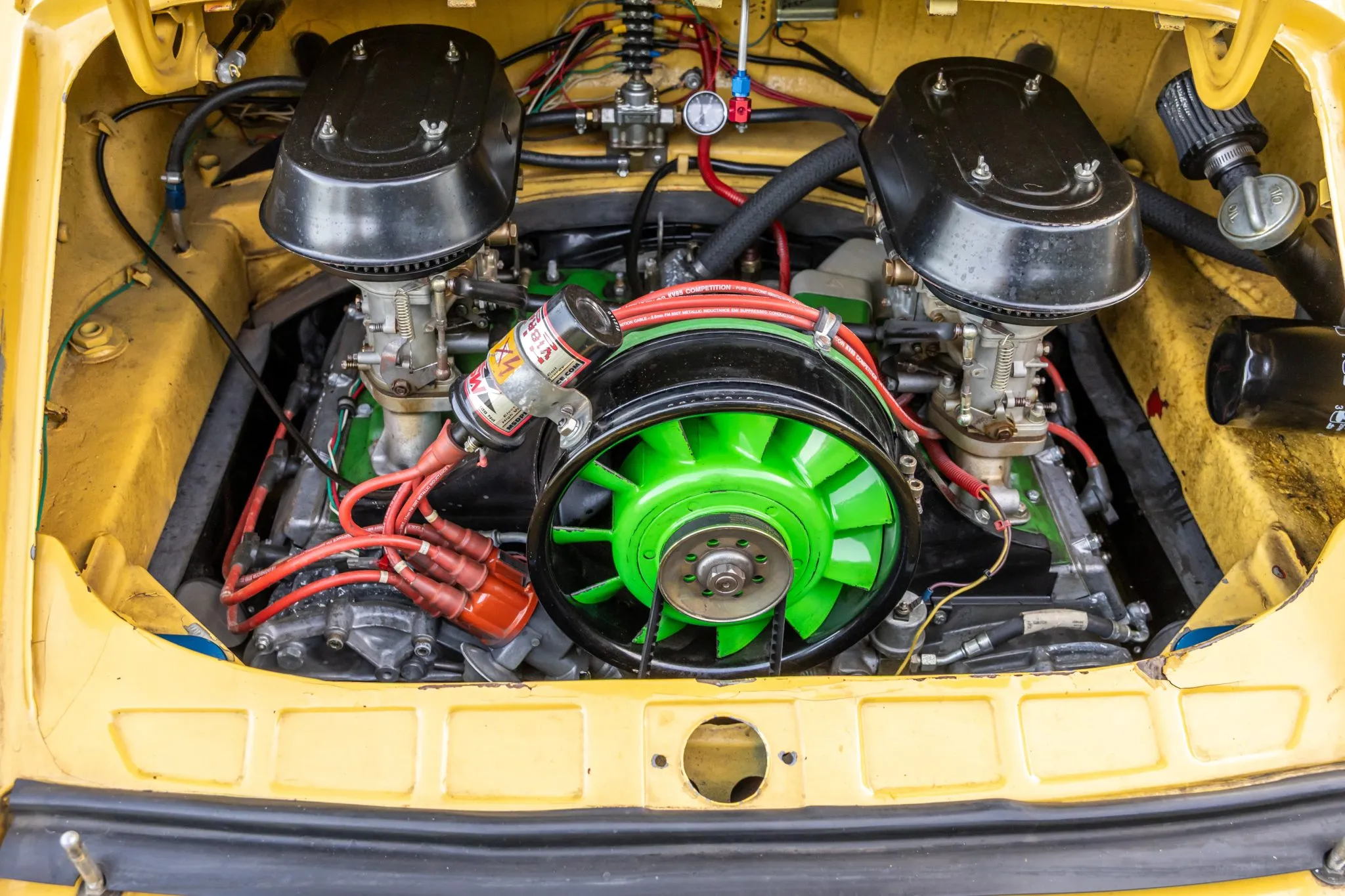 Load larger image of 1969 Porsche 911T Coupe Race Car 2.8L - Stuttcars Classified