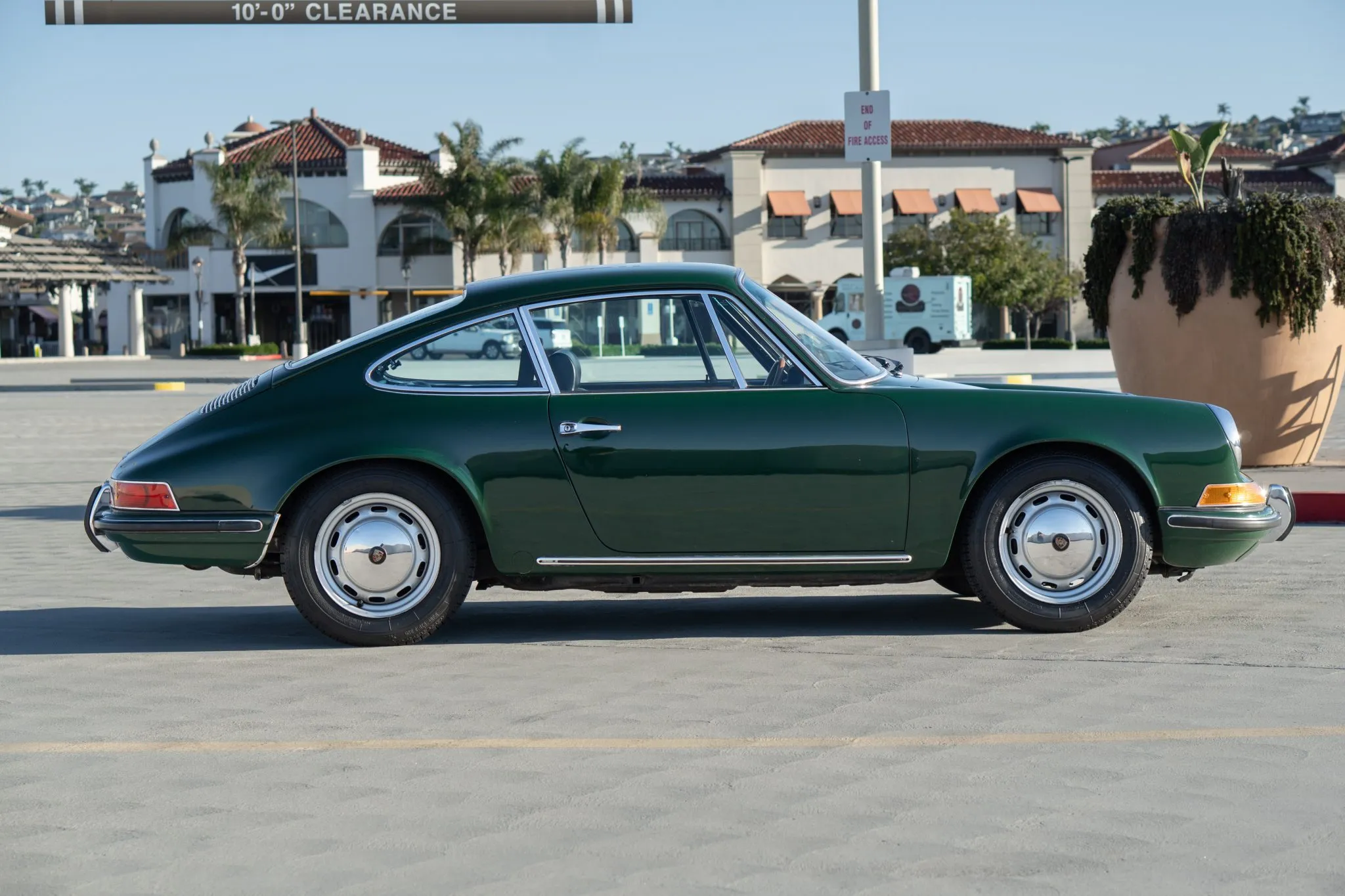 Load larger image of 1969 Porsche 912 Coupe - Stuttcars Classified