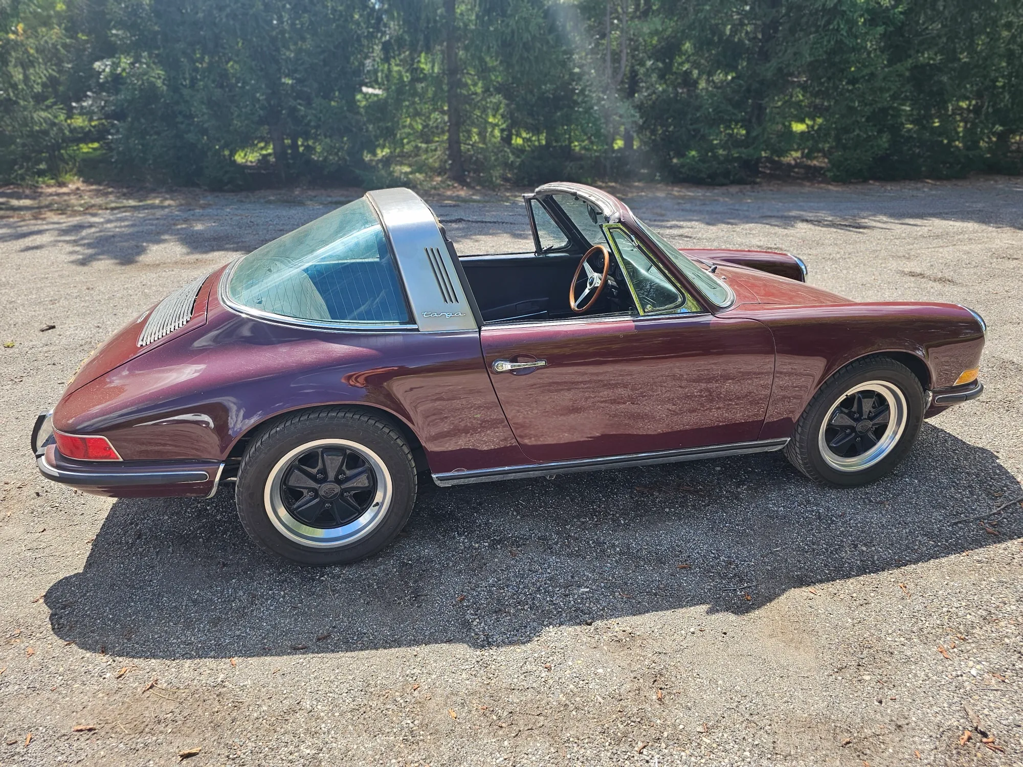 Load larger image of 25-Years-Owned 1971 Porsche 911E Targa - Stuttcars Classified