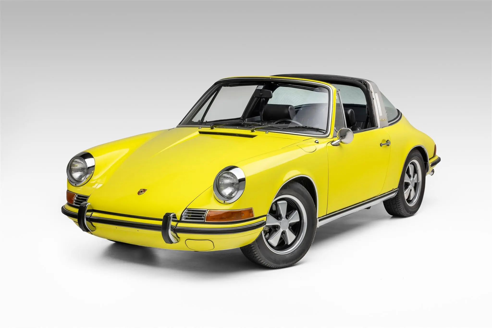 Load larger image of 1971 Porsche 911S Targa - Stuttcars Classified